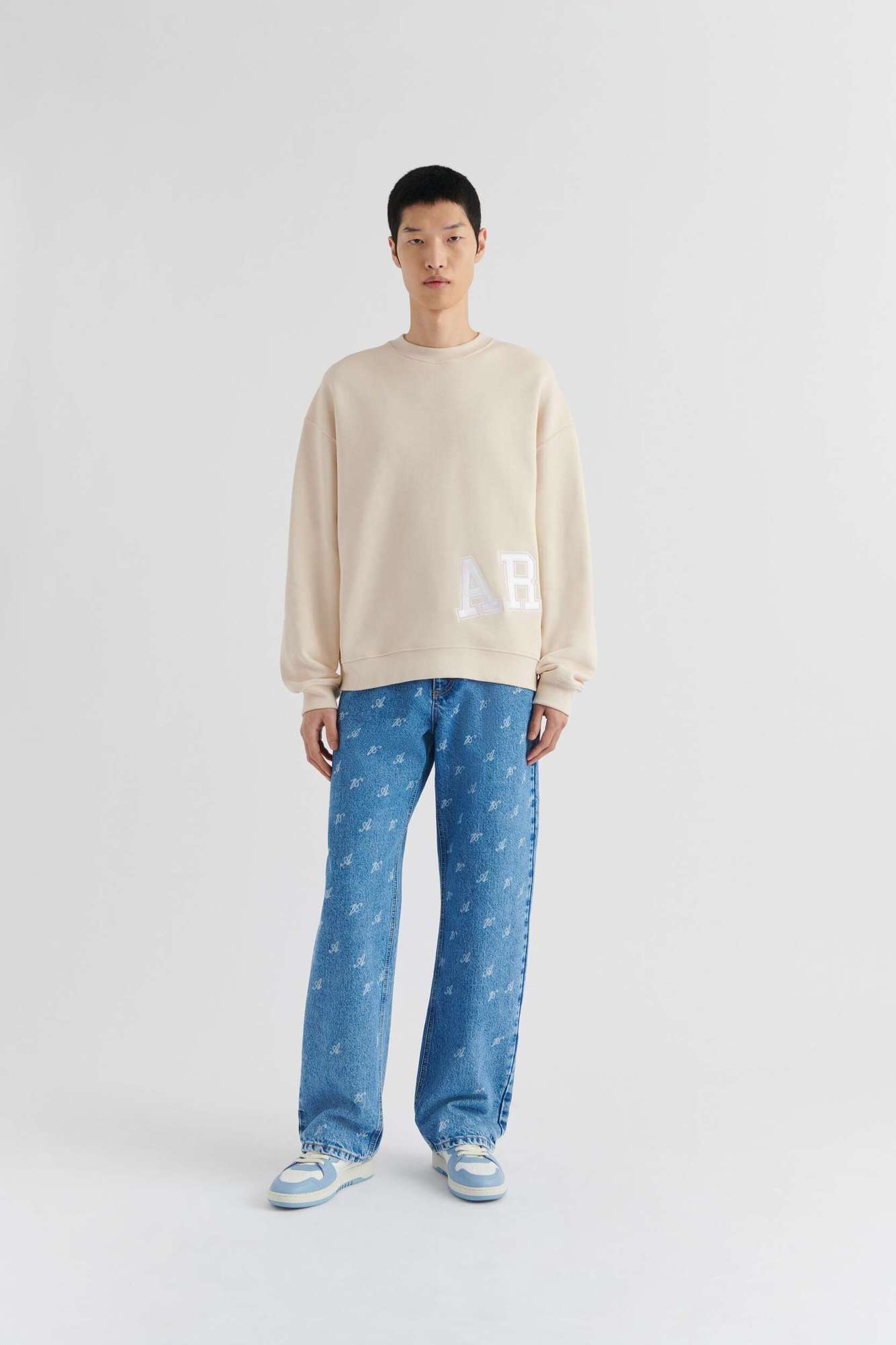 Tilt Sweatshirt