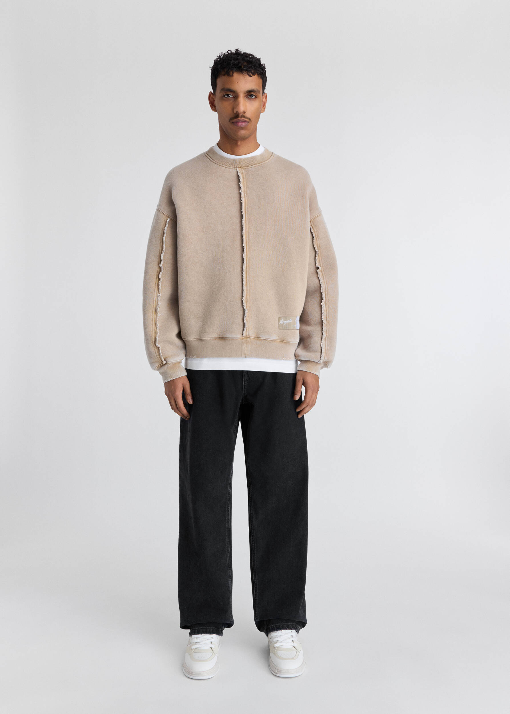 【関税込み】Axel Arigato ベージュ Tilt スウェットシャツ AXEL ARIGATO - Tilt Sweatshirt