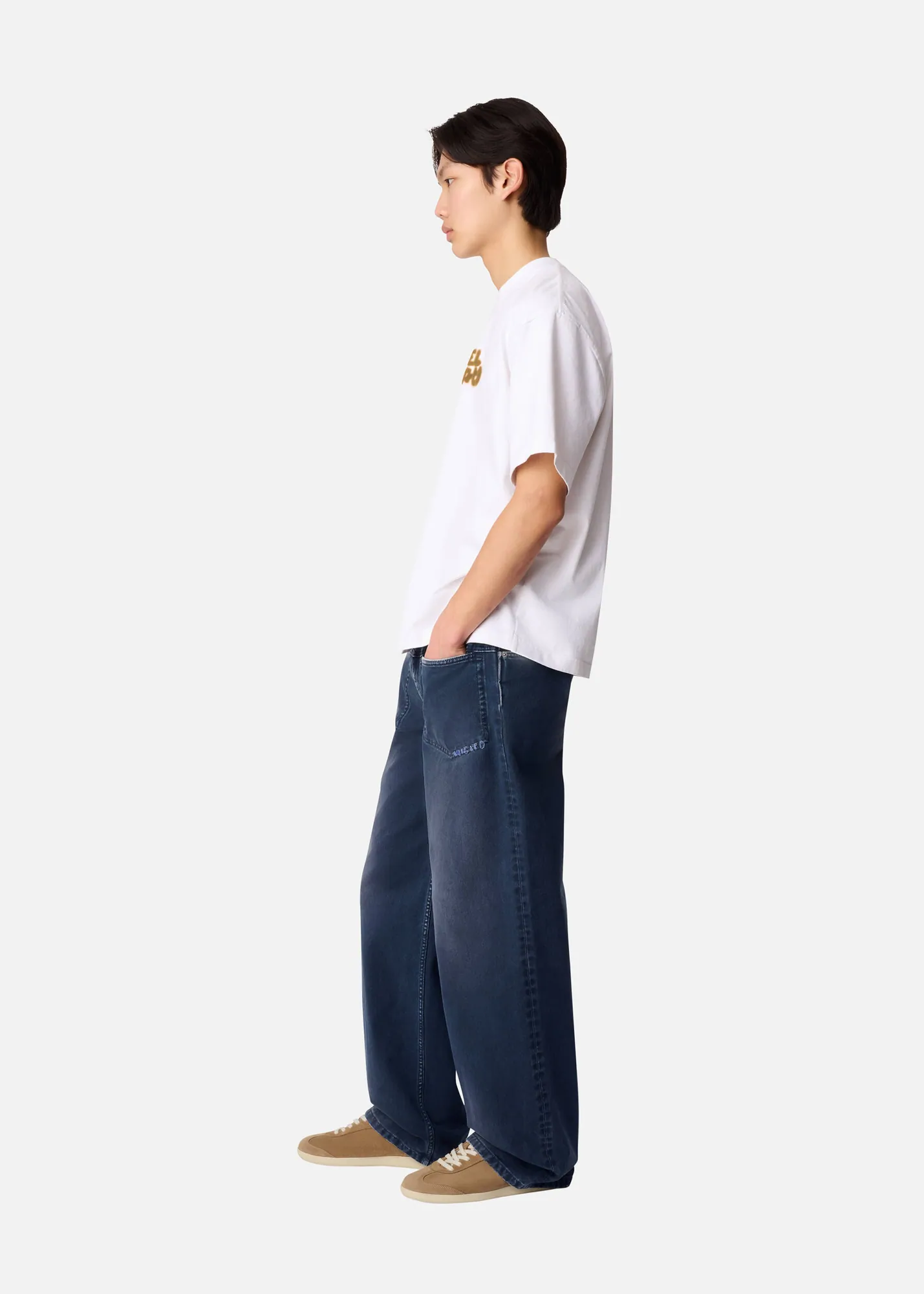 Invert Relaxed Jeans