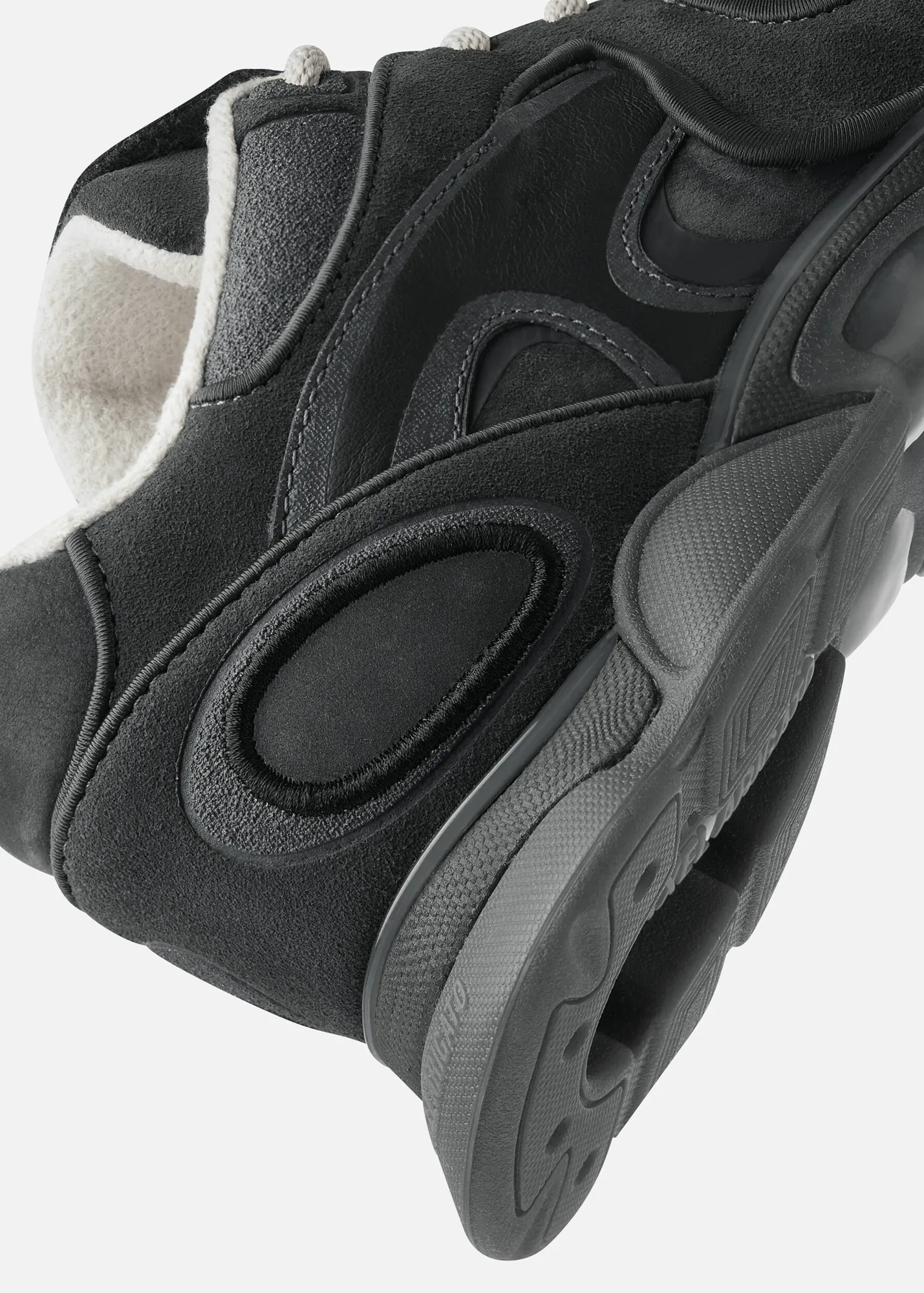 Eris Sneaker