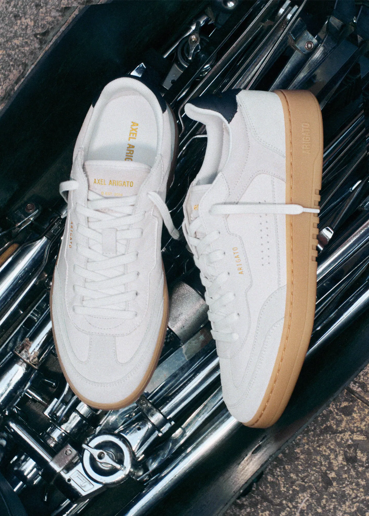 Dice T-Toe Sneaker