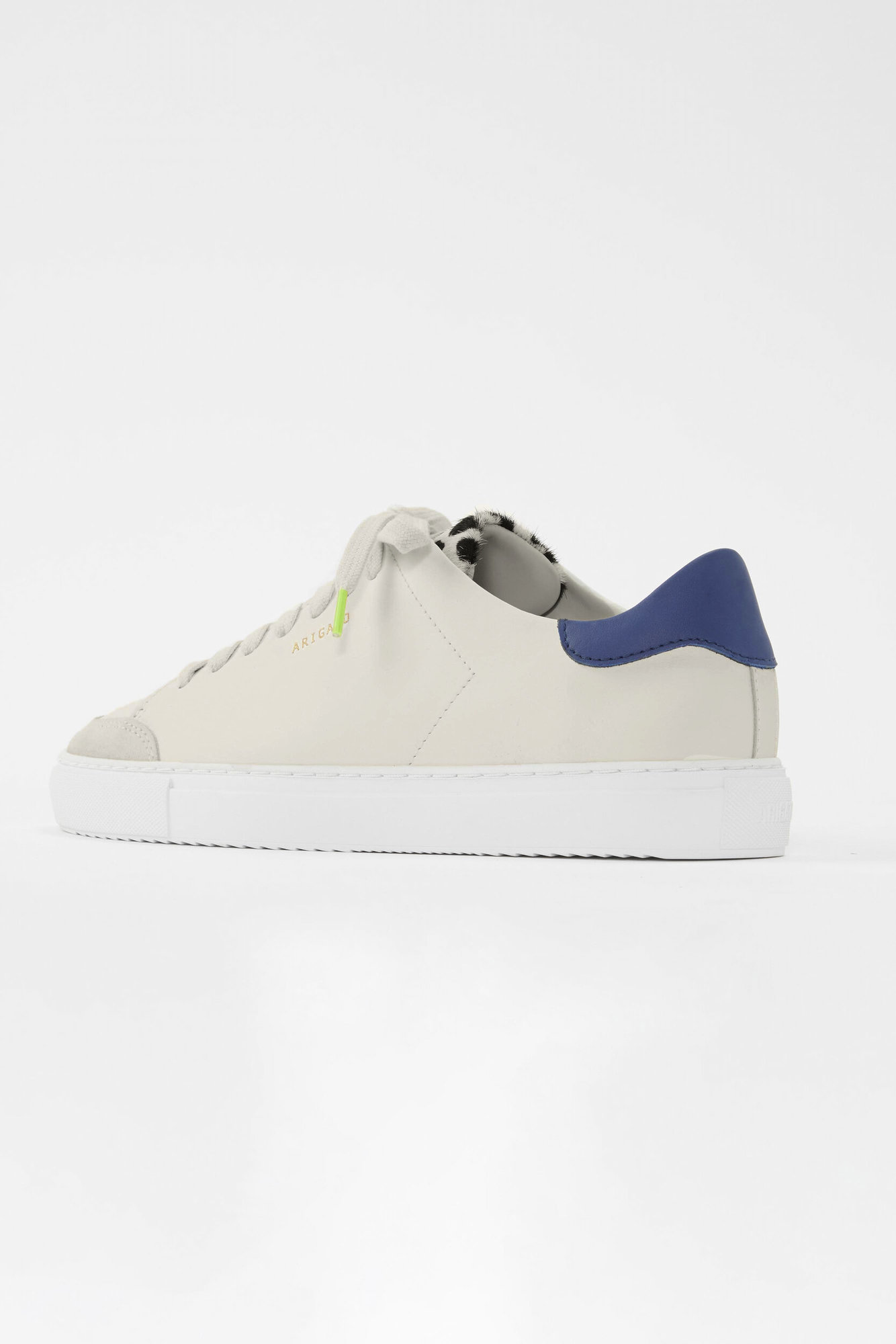 Clean 90 Triple Sneaker