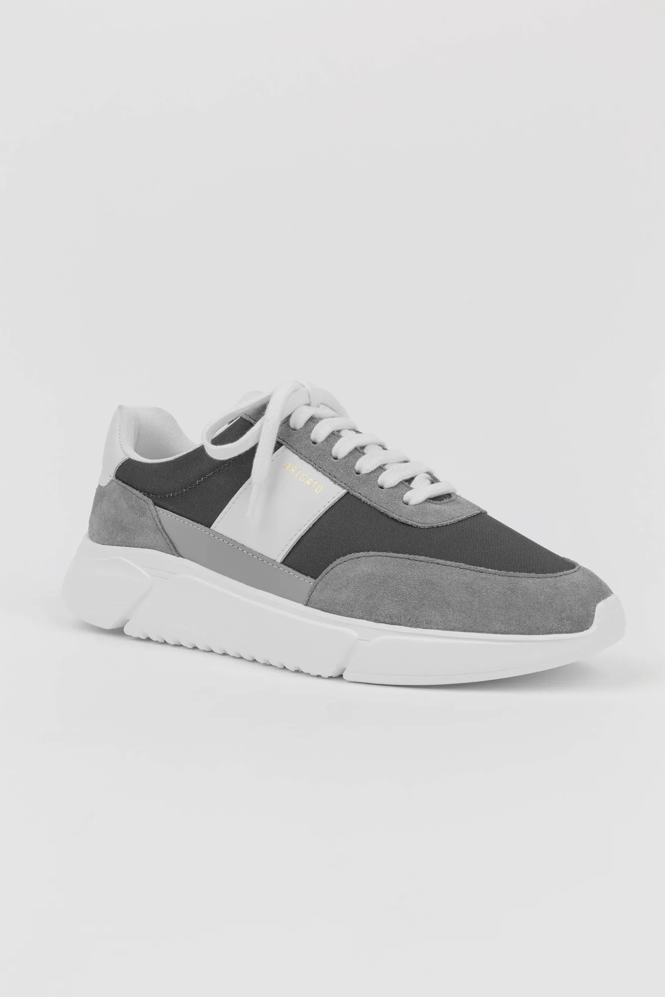 Genesis Vintage Runner