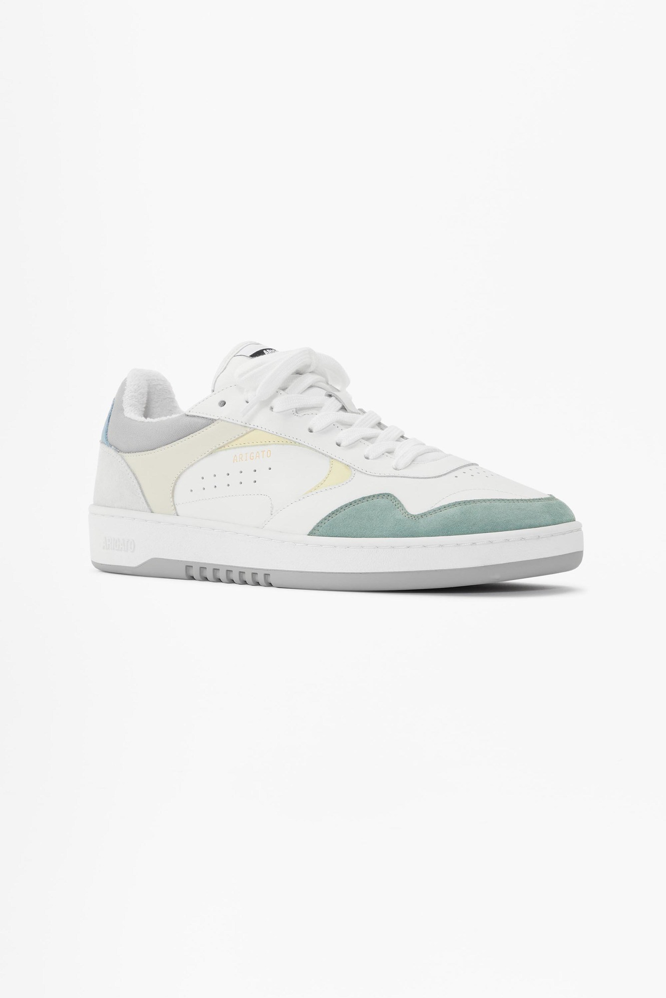 Arlo Sneaker