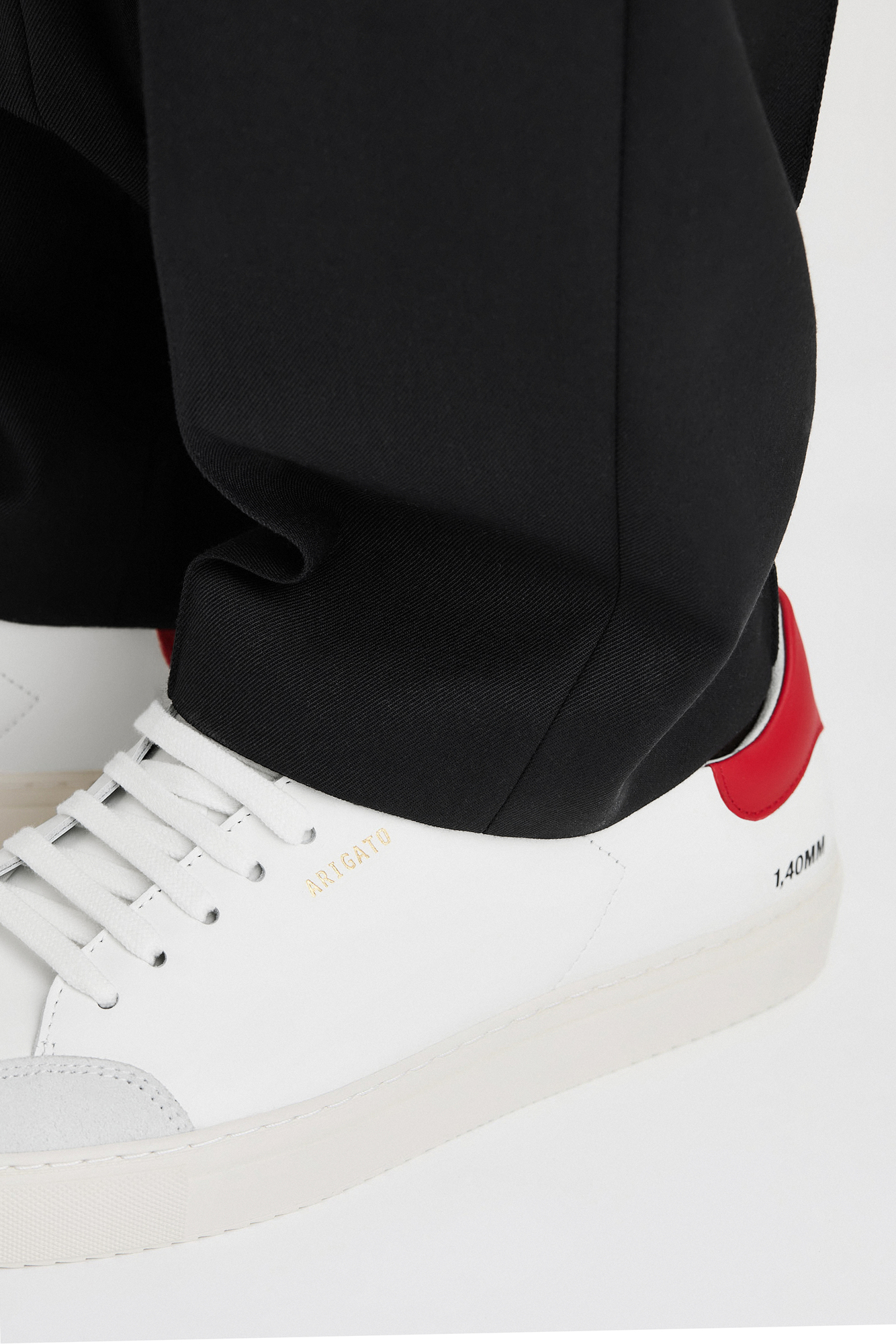 Clean 90 Triple Sneaker