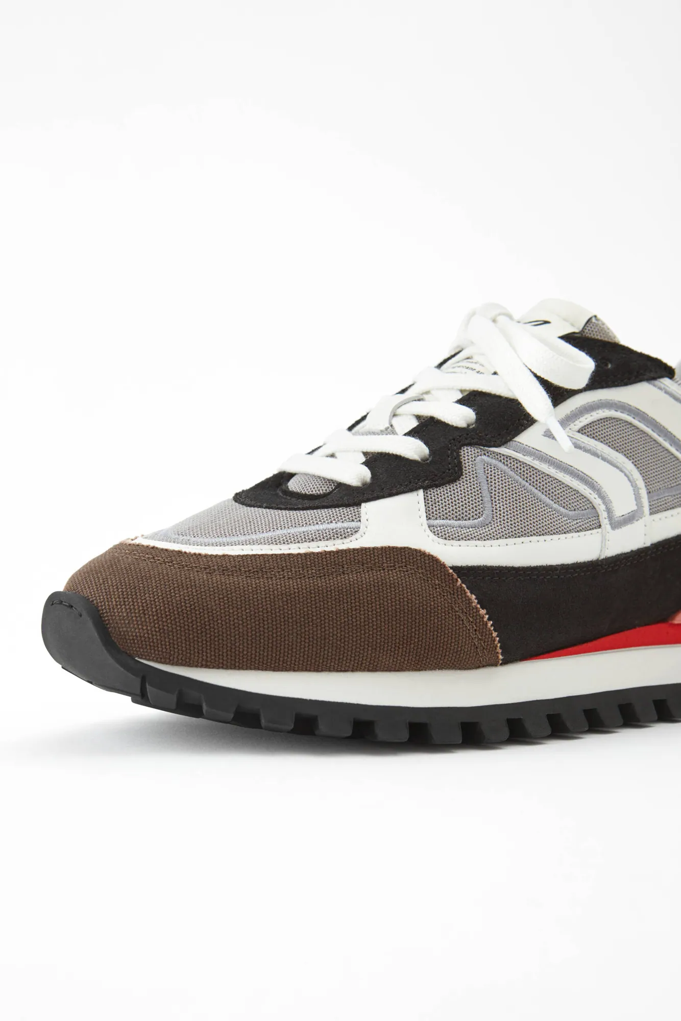 Sonar Sneaker