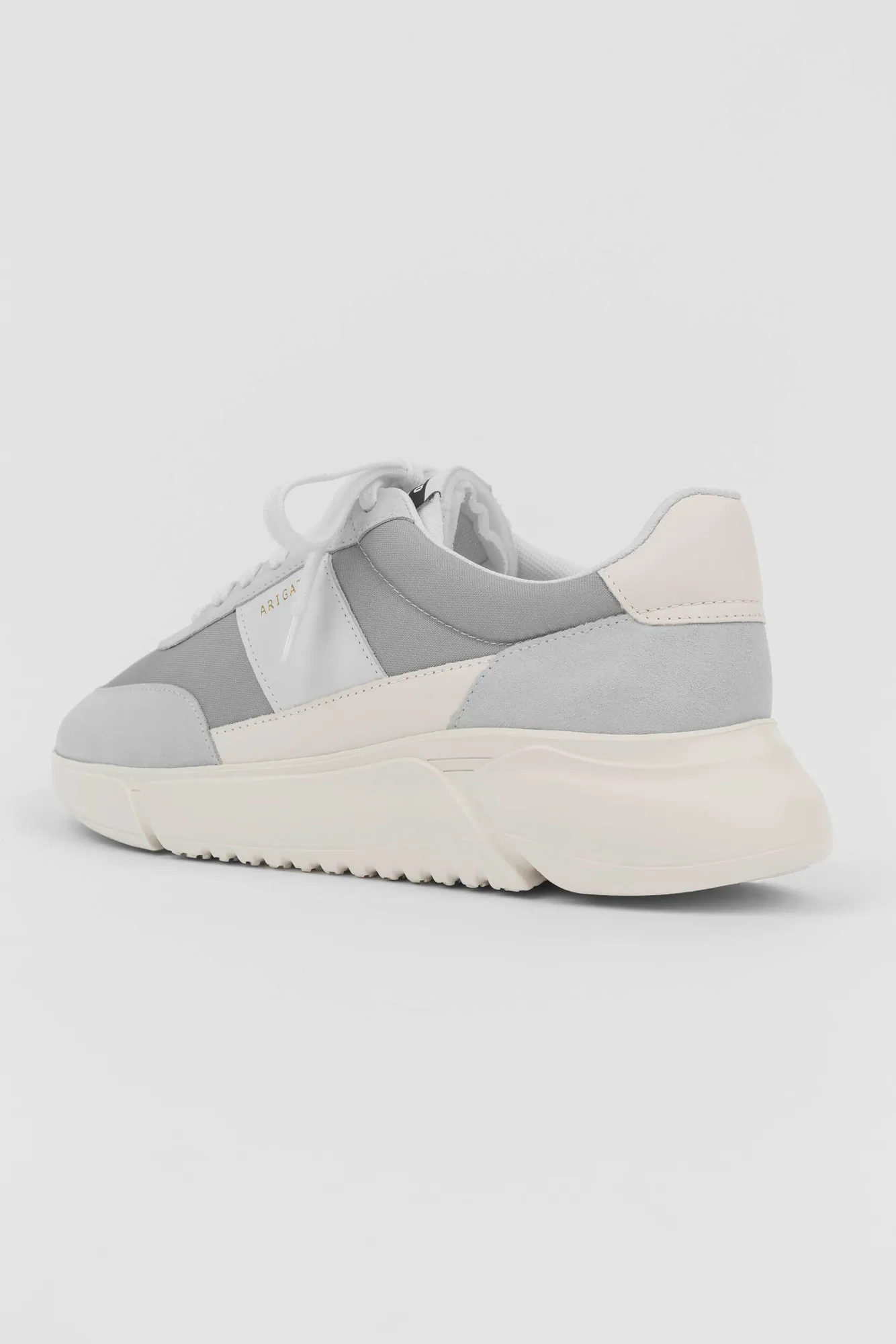 Genesis Vintage Runner