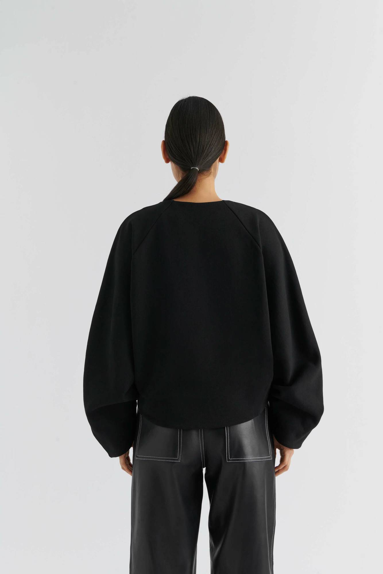 Halle Sweatshirt