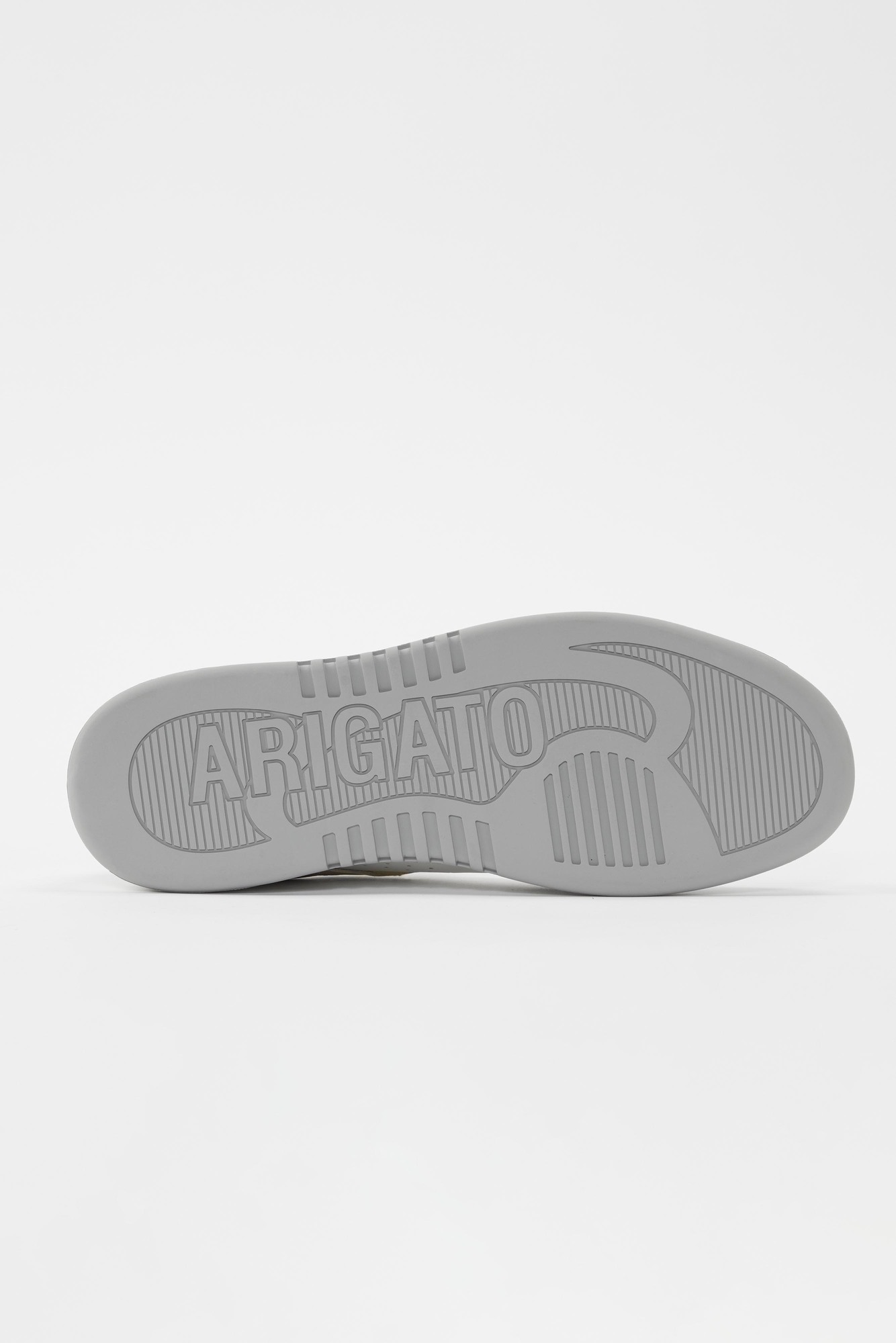 Arlo Sneaker