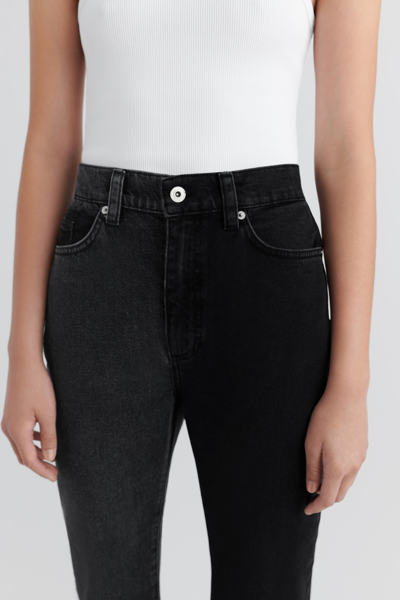Ryder Flared Jeans