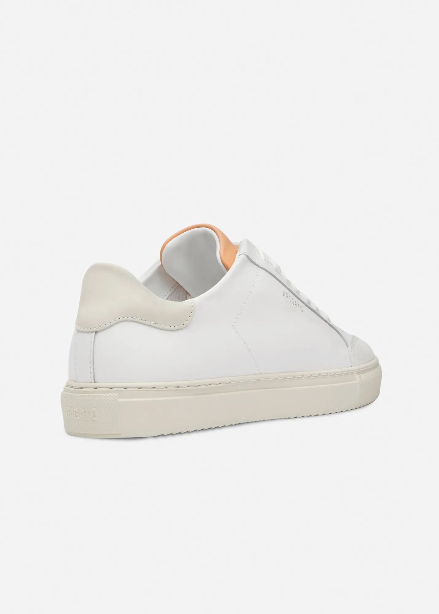 Clean 90 Triple Sneaker