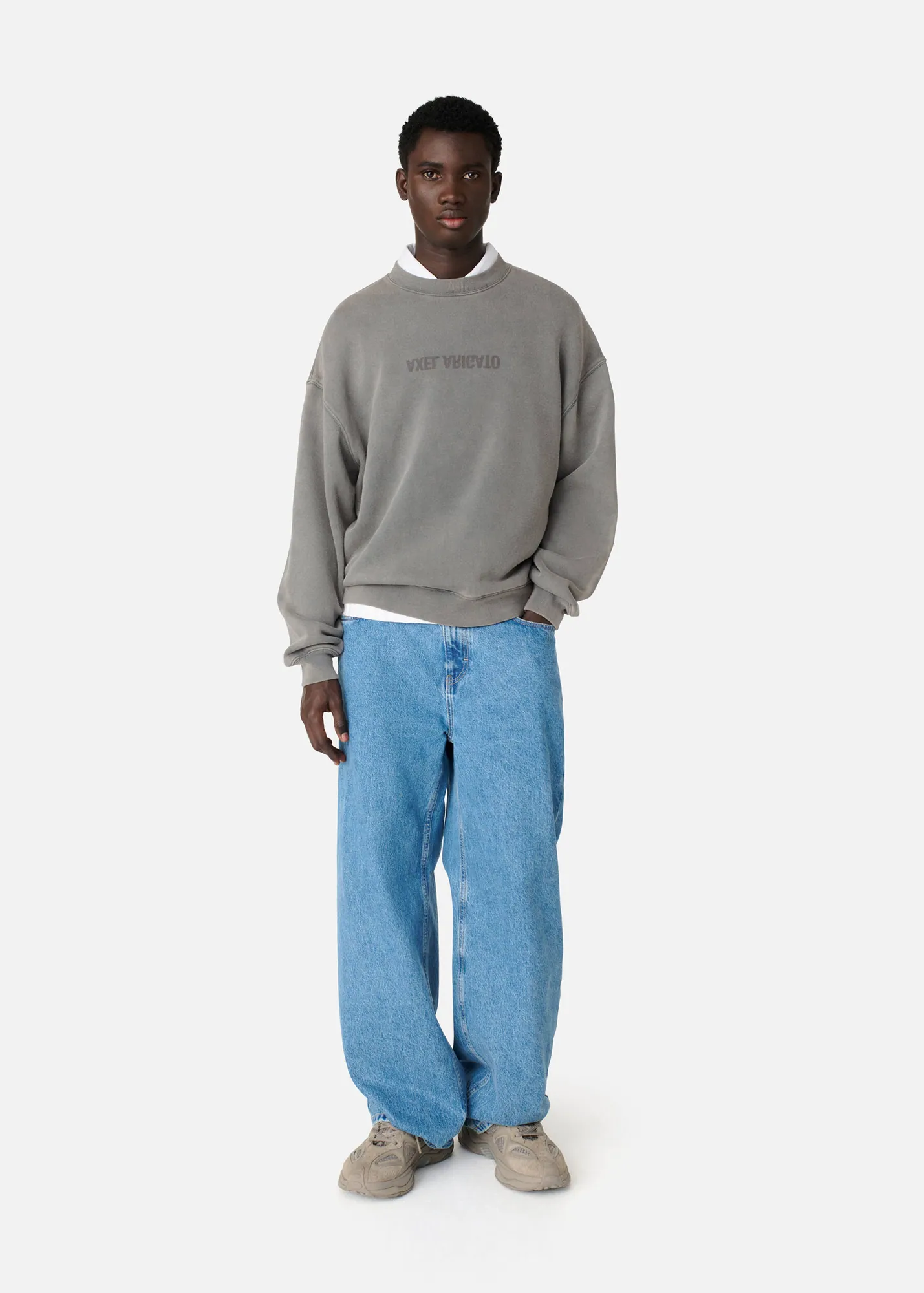 Distort Washed Sweatshirt