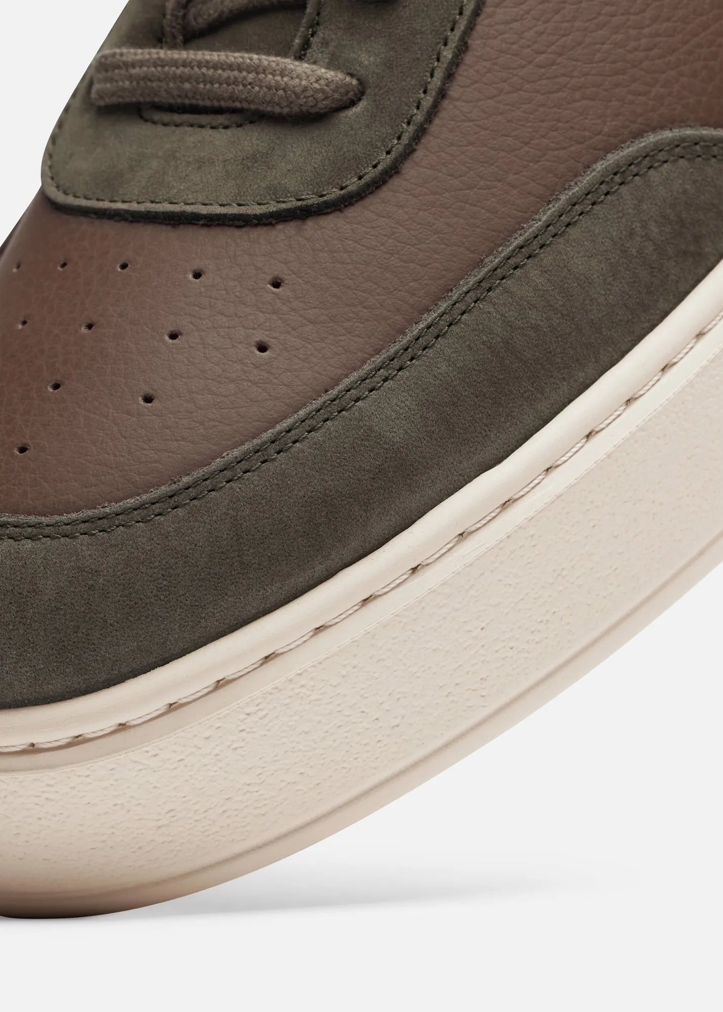 Orbit Vintage Sneaker