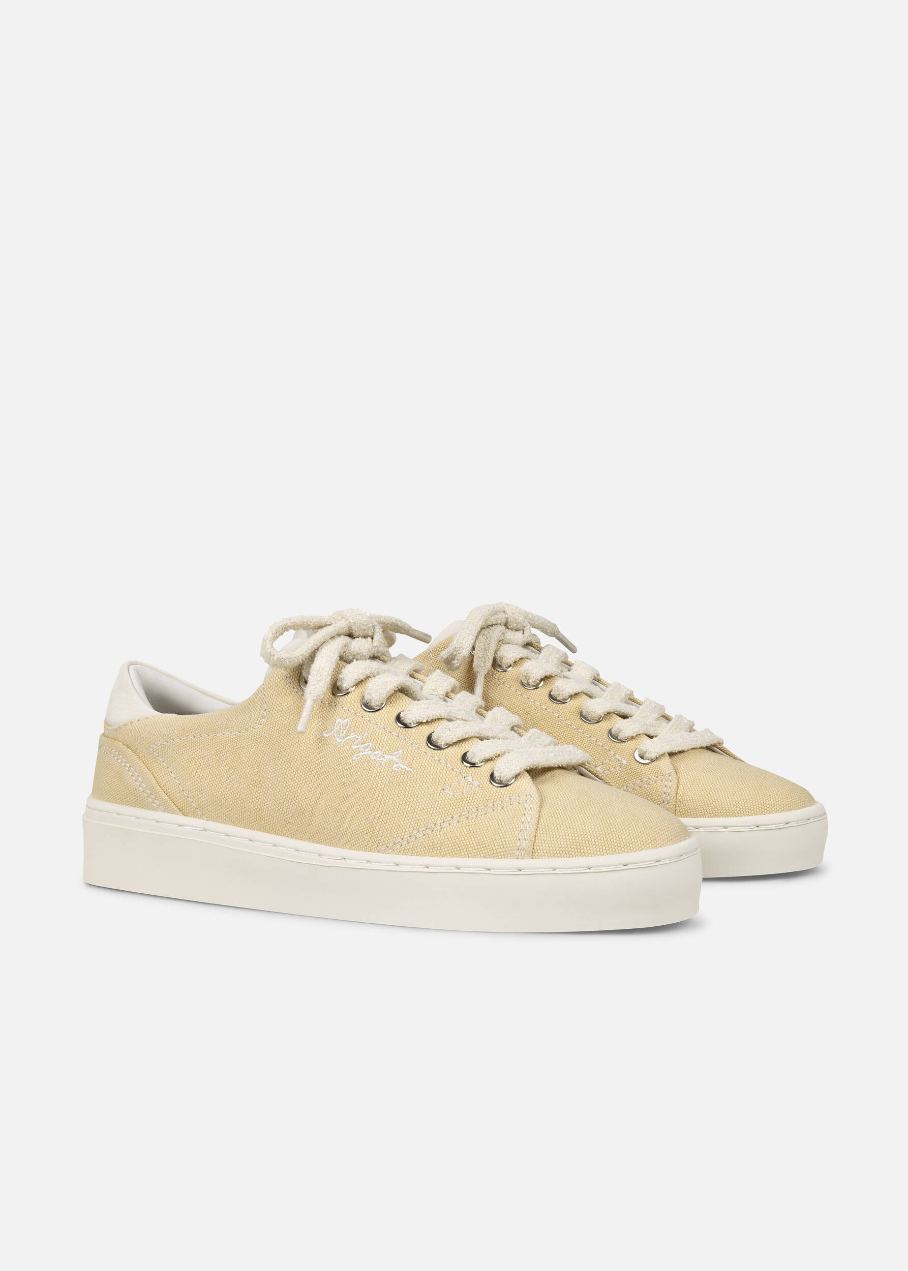 COURT LITE SNEAKER