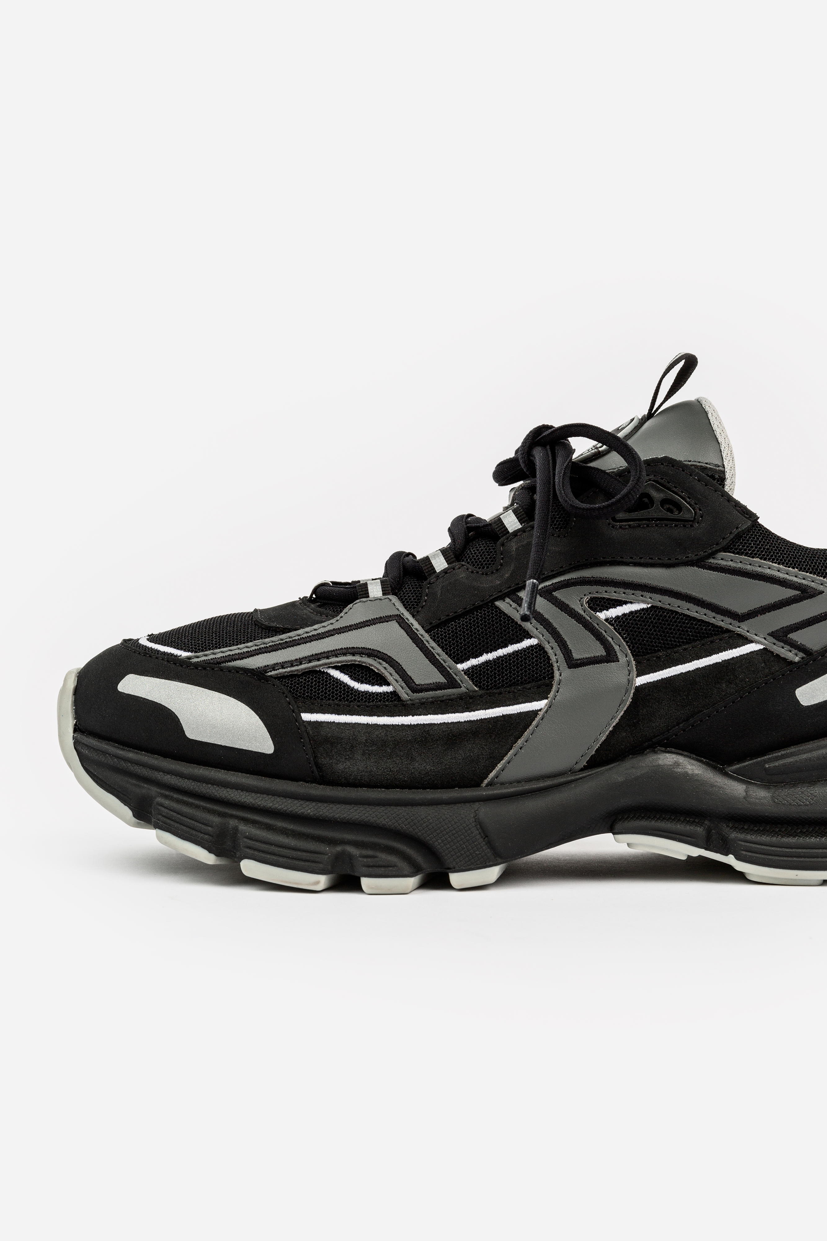 Marathon R-Trail Sneaker