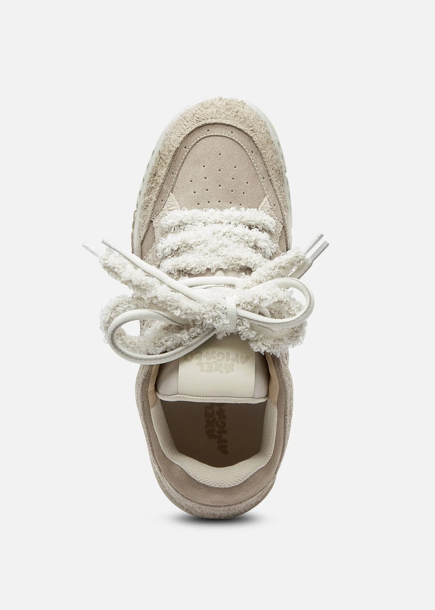 Area Lo Label Sneaker