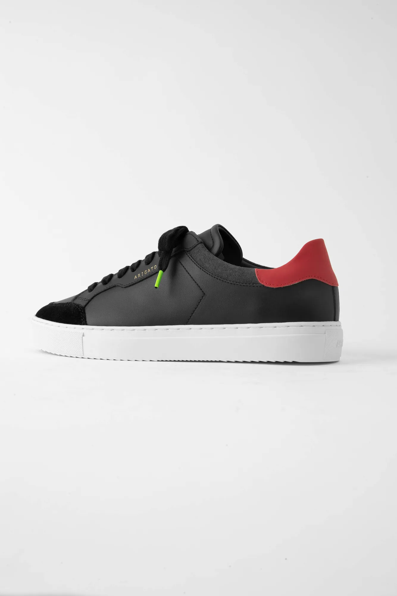 Clean 180 Sneaker