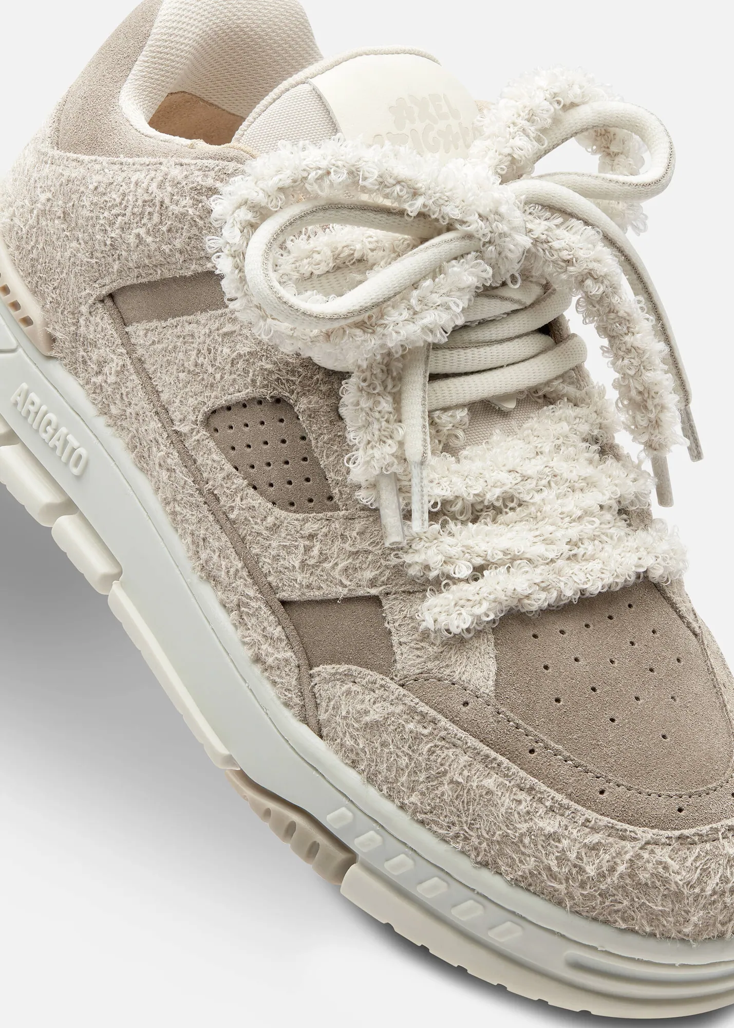 Area Lo Label Sneaker