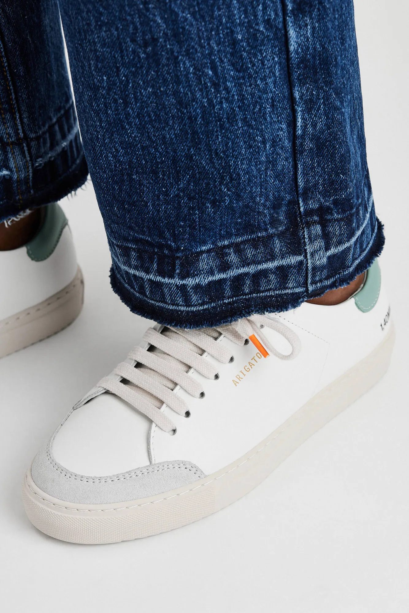 Clean 90 Triple Sneaker