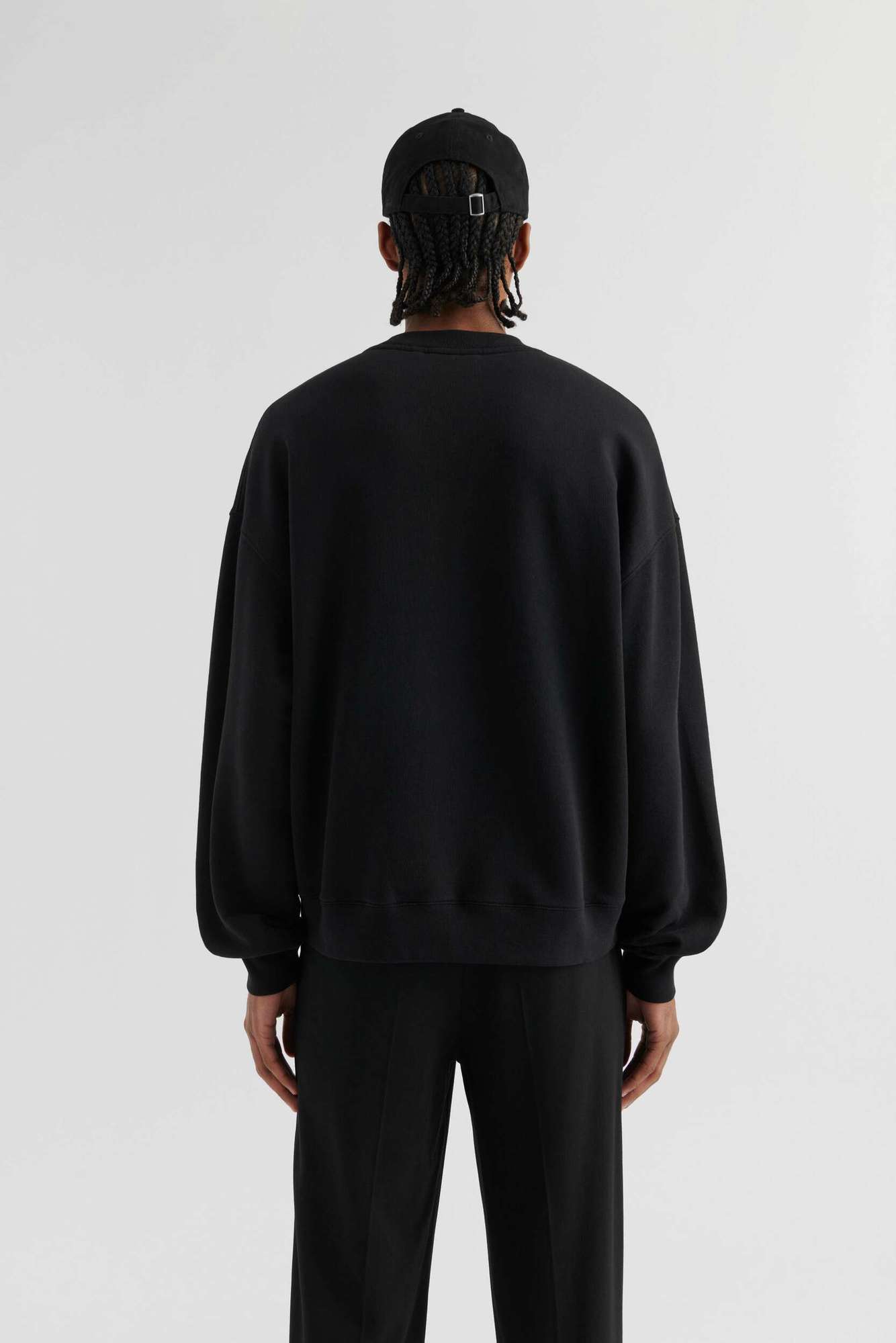 Signature Sweatshirt