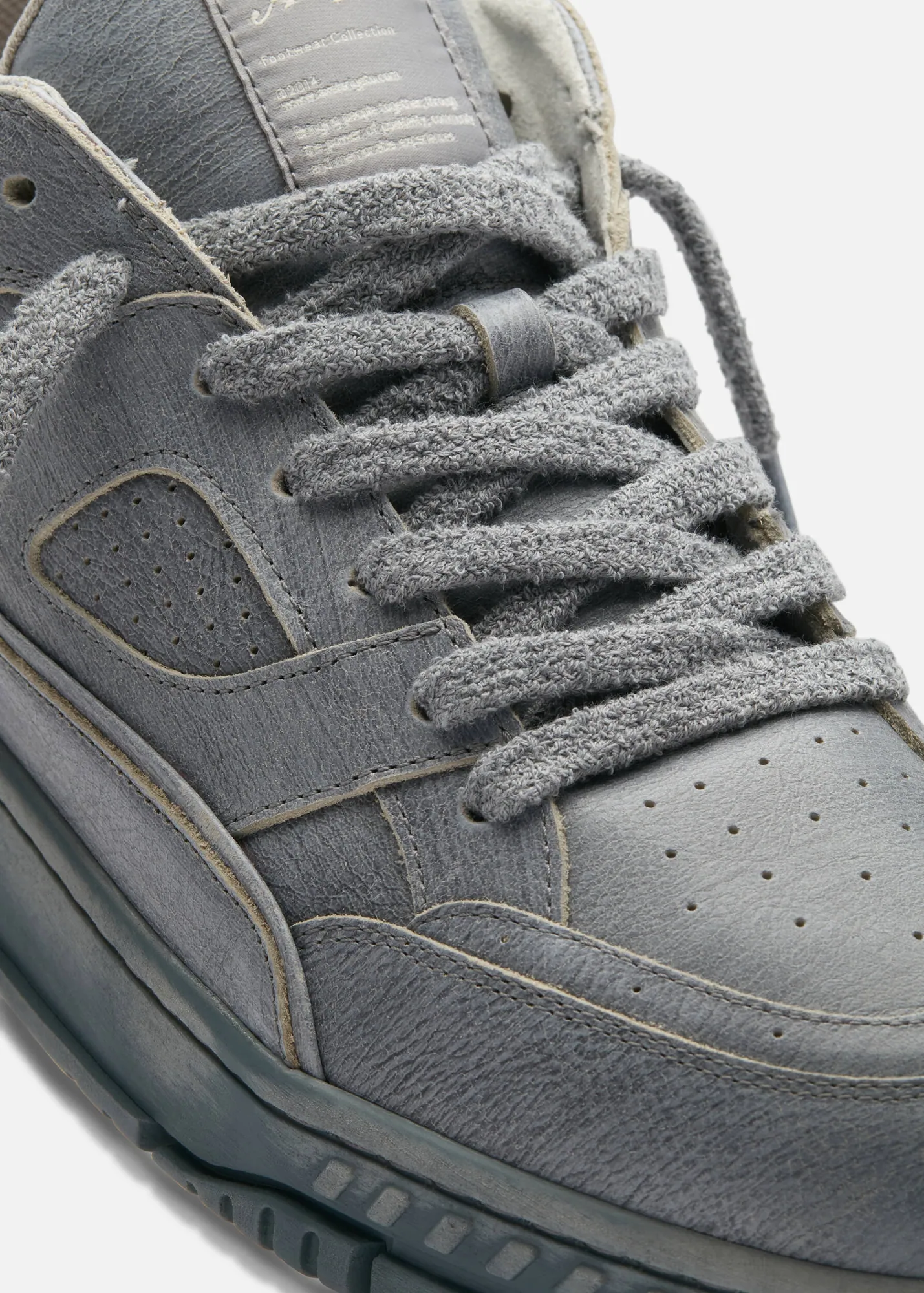 Area Lo Sneaker