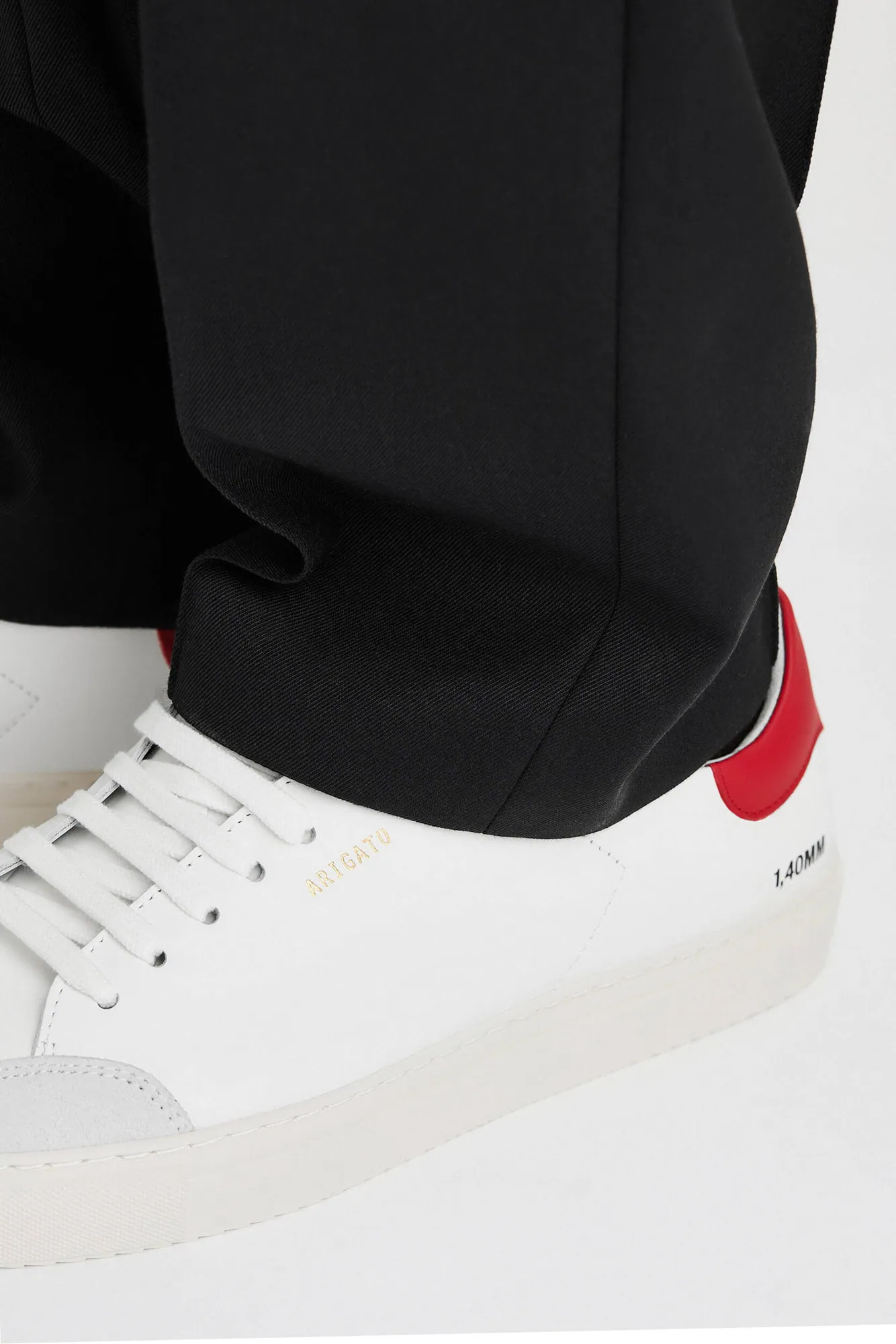 Clean 90 Triple Sneaker