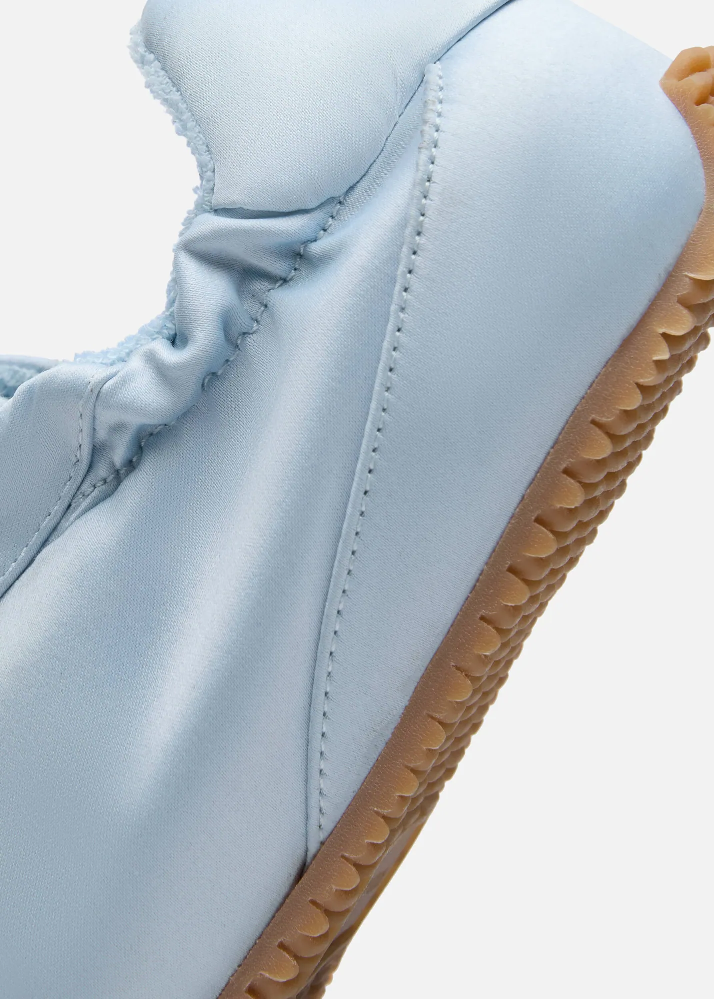 Daze Flat Runner