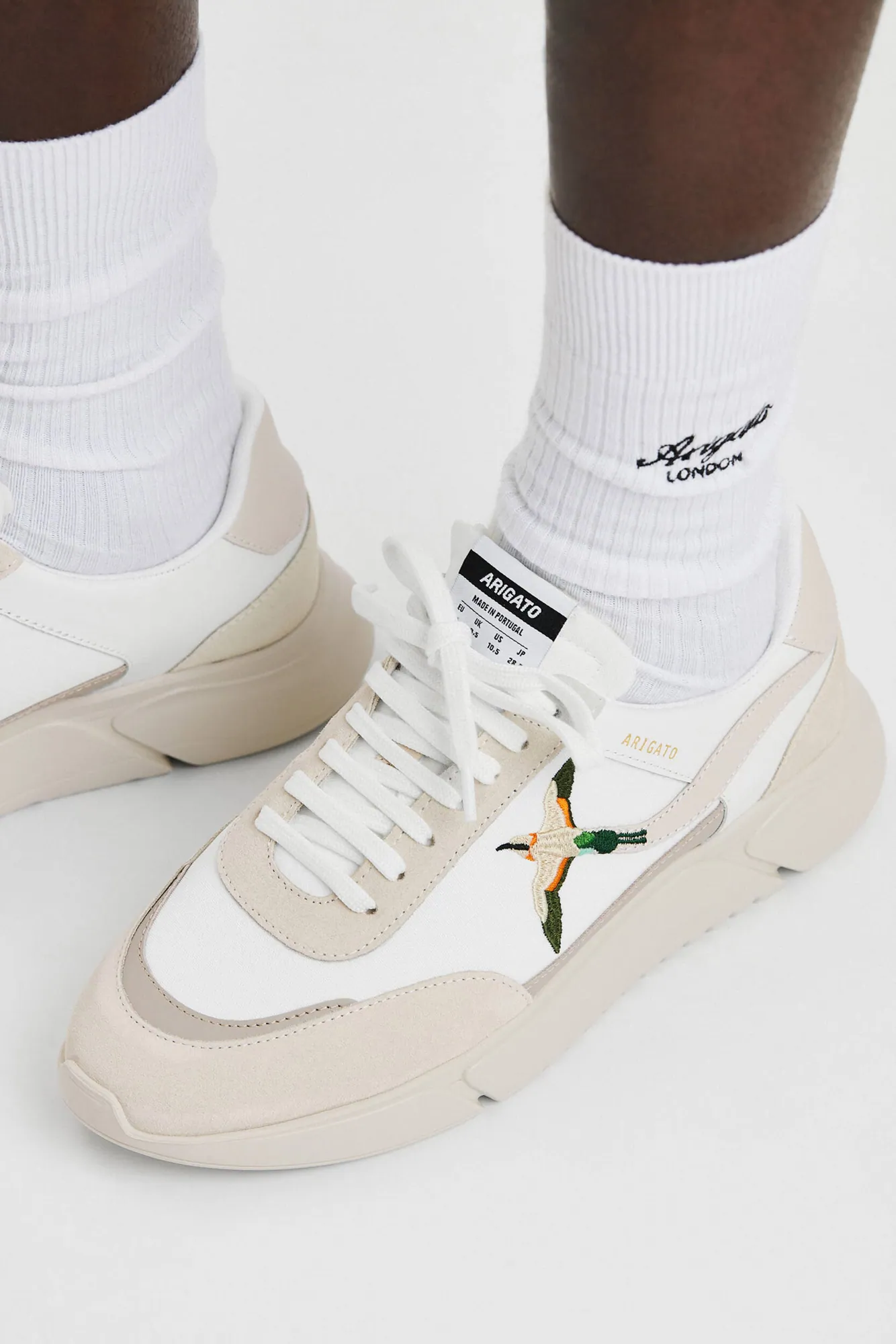 Genesis B Bird Runner