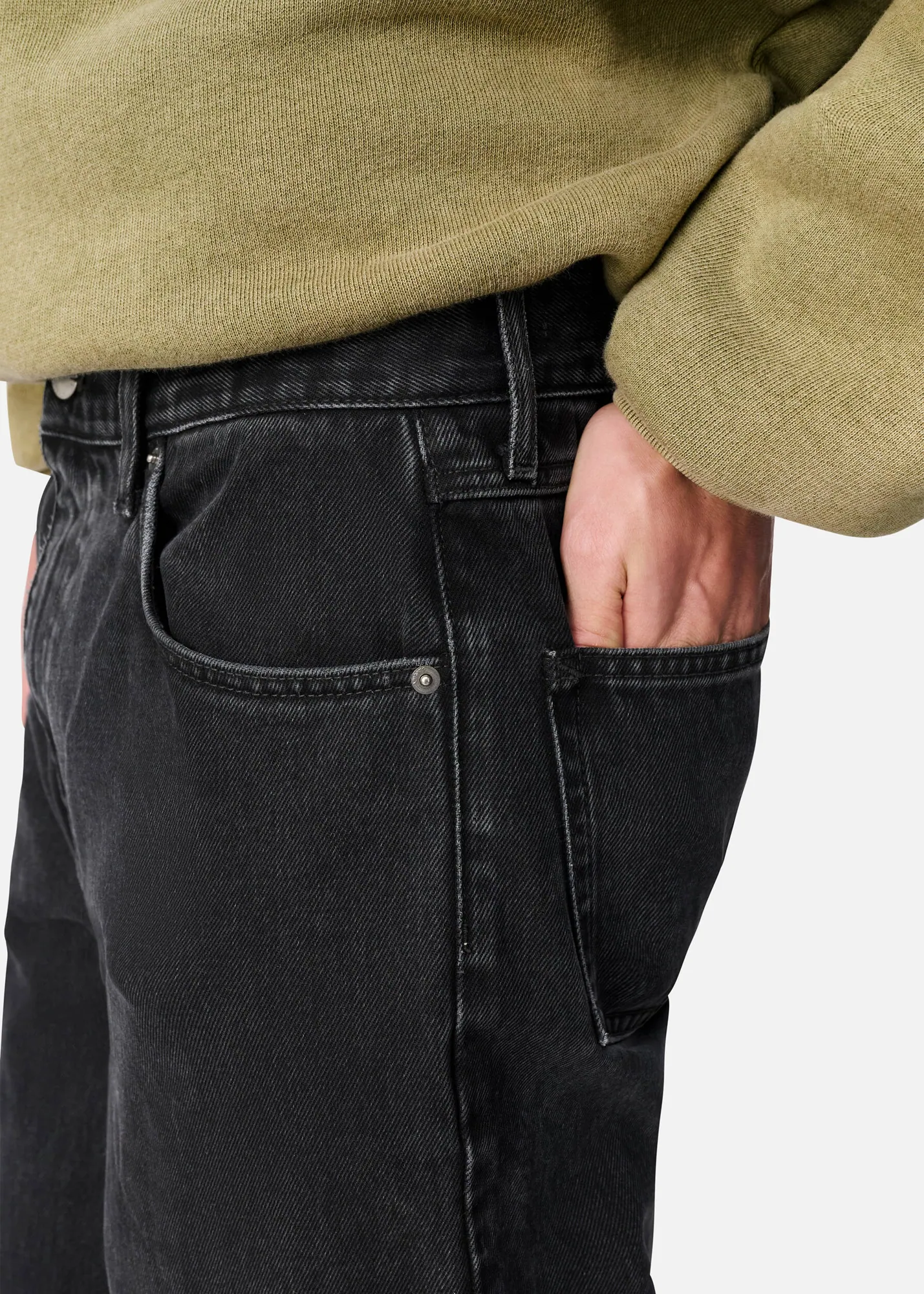 Zine Relaxed-Fit Jeans