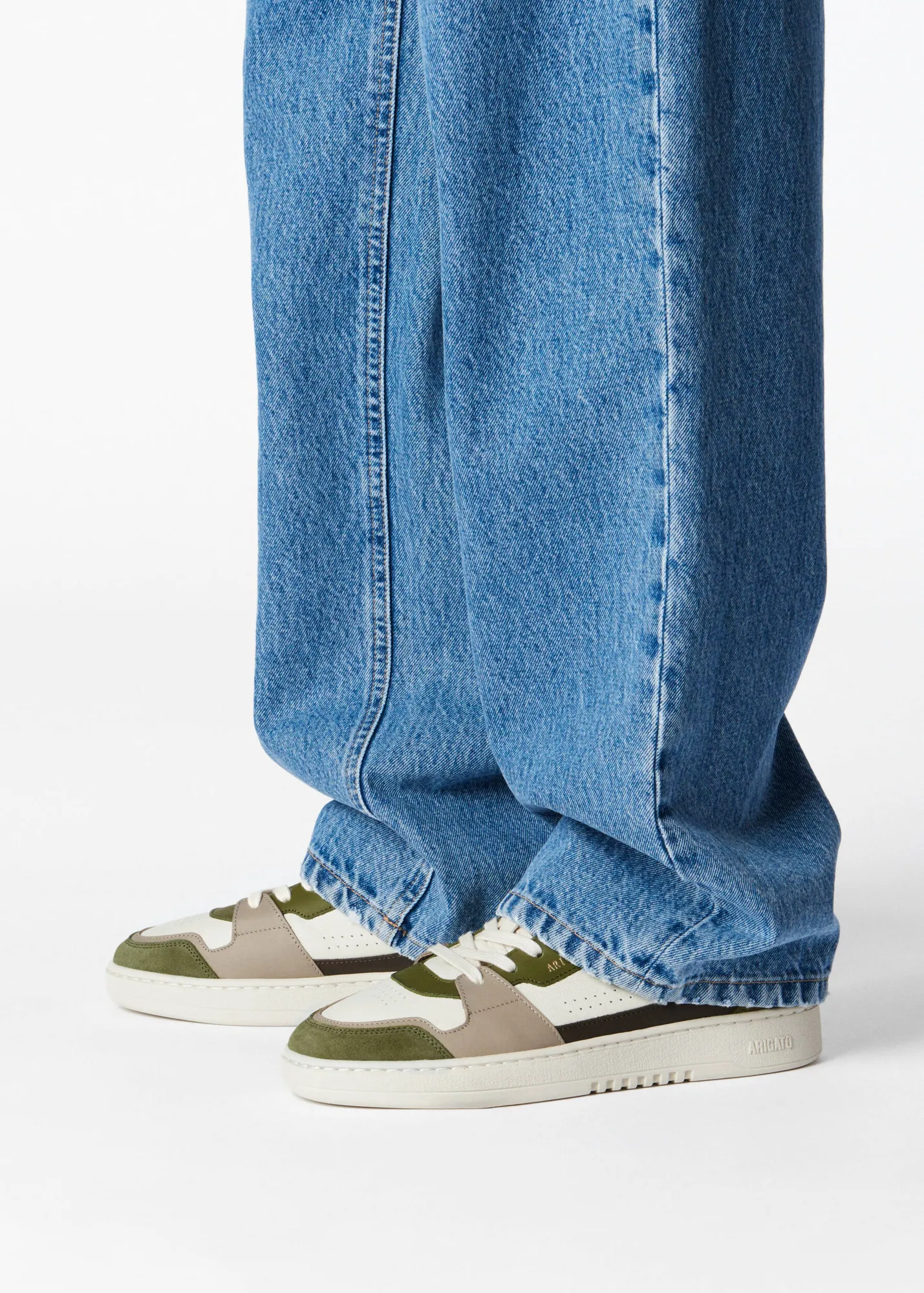 Dice Lo Sneaker