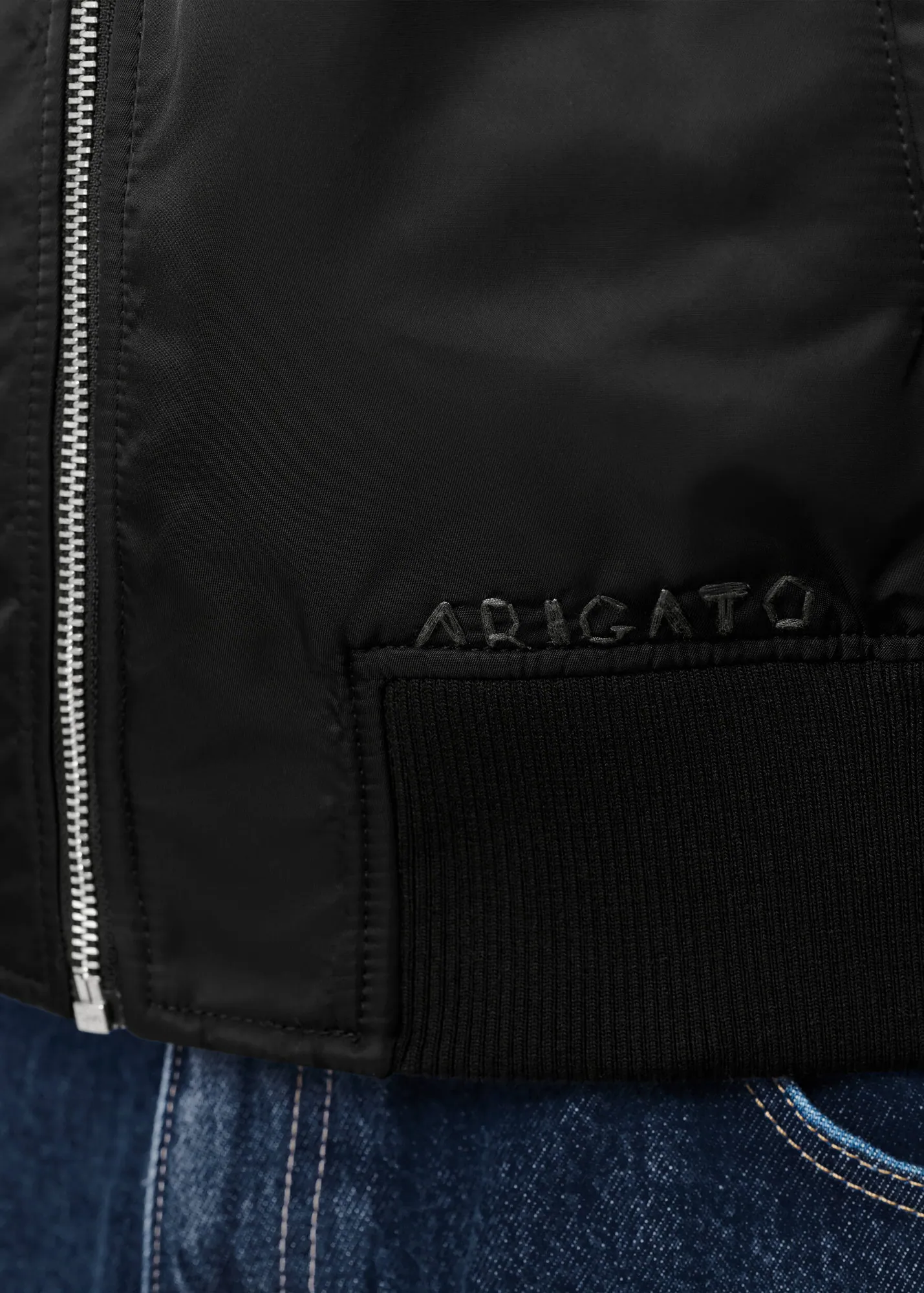 Pen Layered Bomber