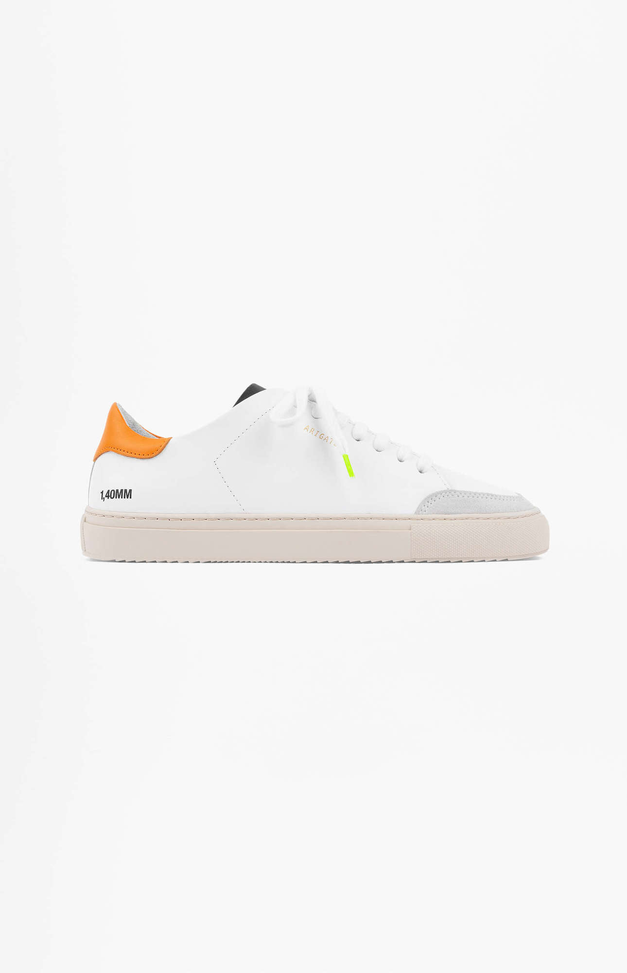 Clean 90 Triple Sneaker