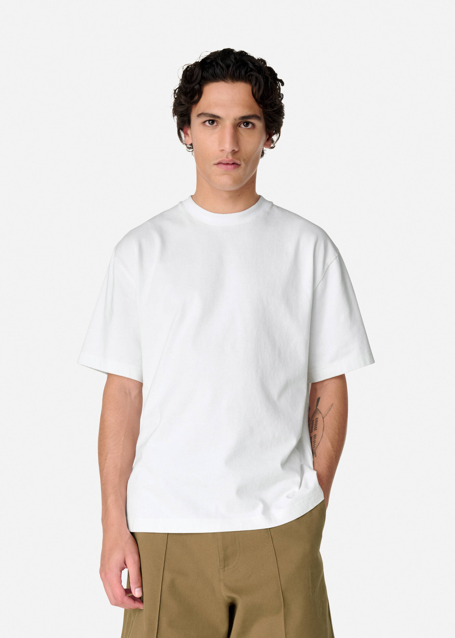 【関税込み】Axel Arigato ホワイト 'LDN' Tシャツ AXEL ARIGATO - LDN T-Shirt