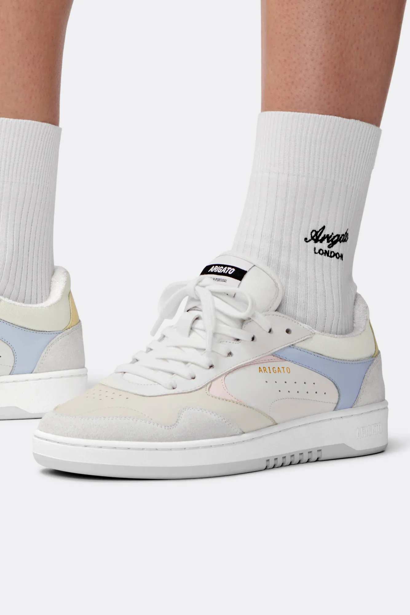 Arlo Sneaker