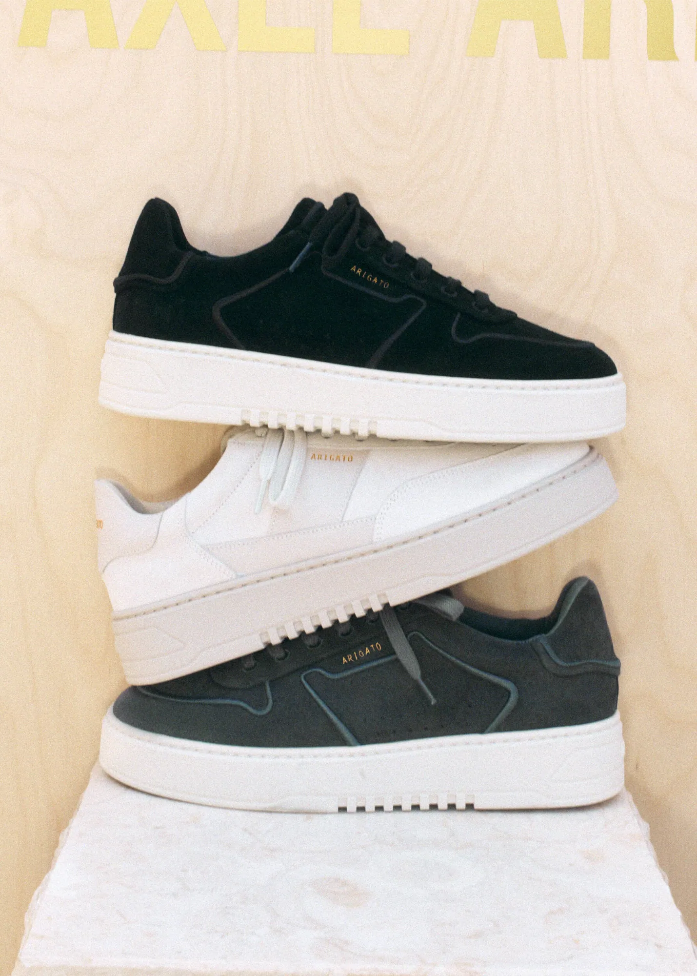 Orbit Embroidery Sneaker