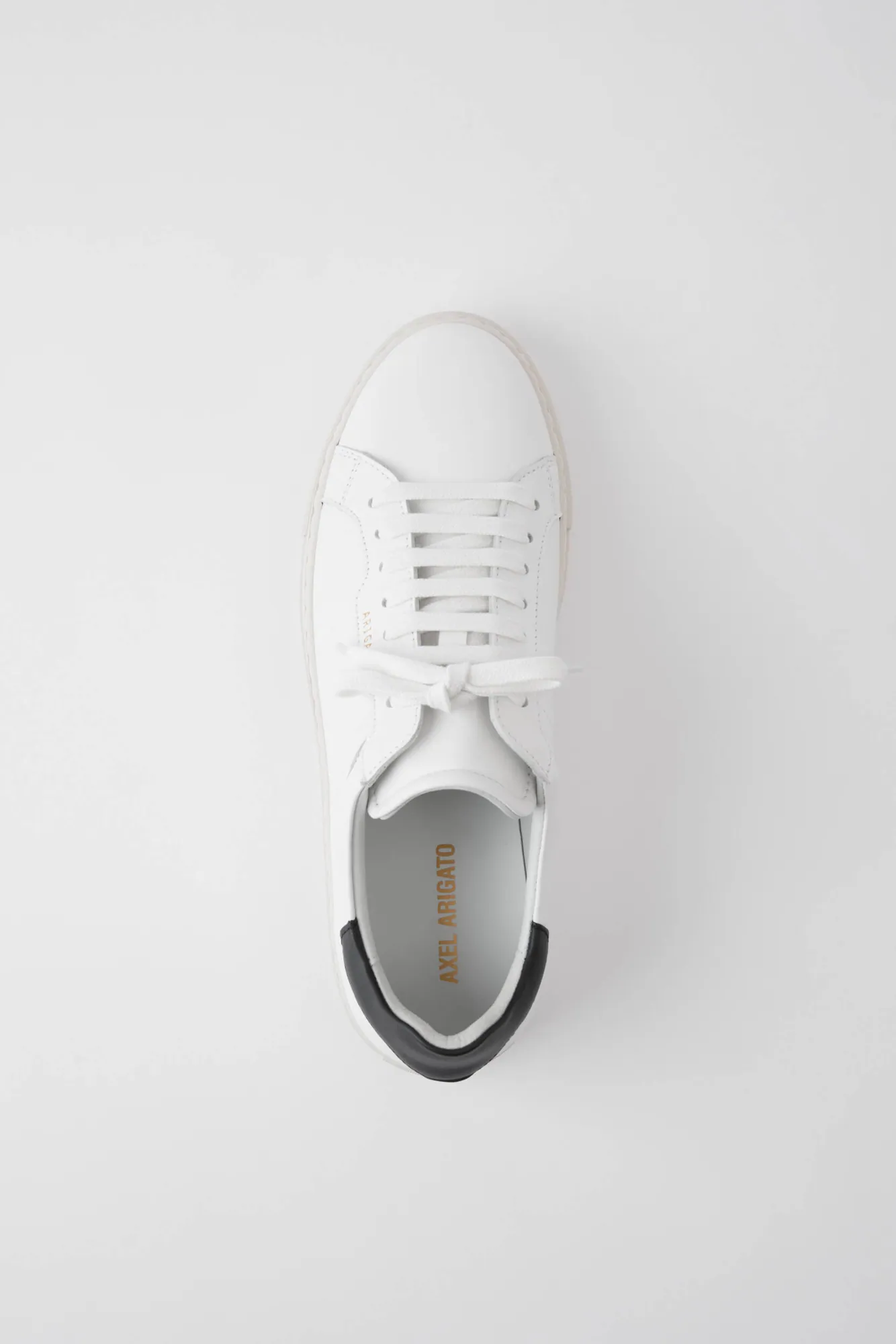 Clean 180 Sneaker