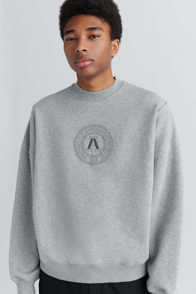 Arigato Crest Sweatshirt