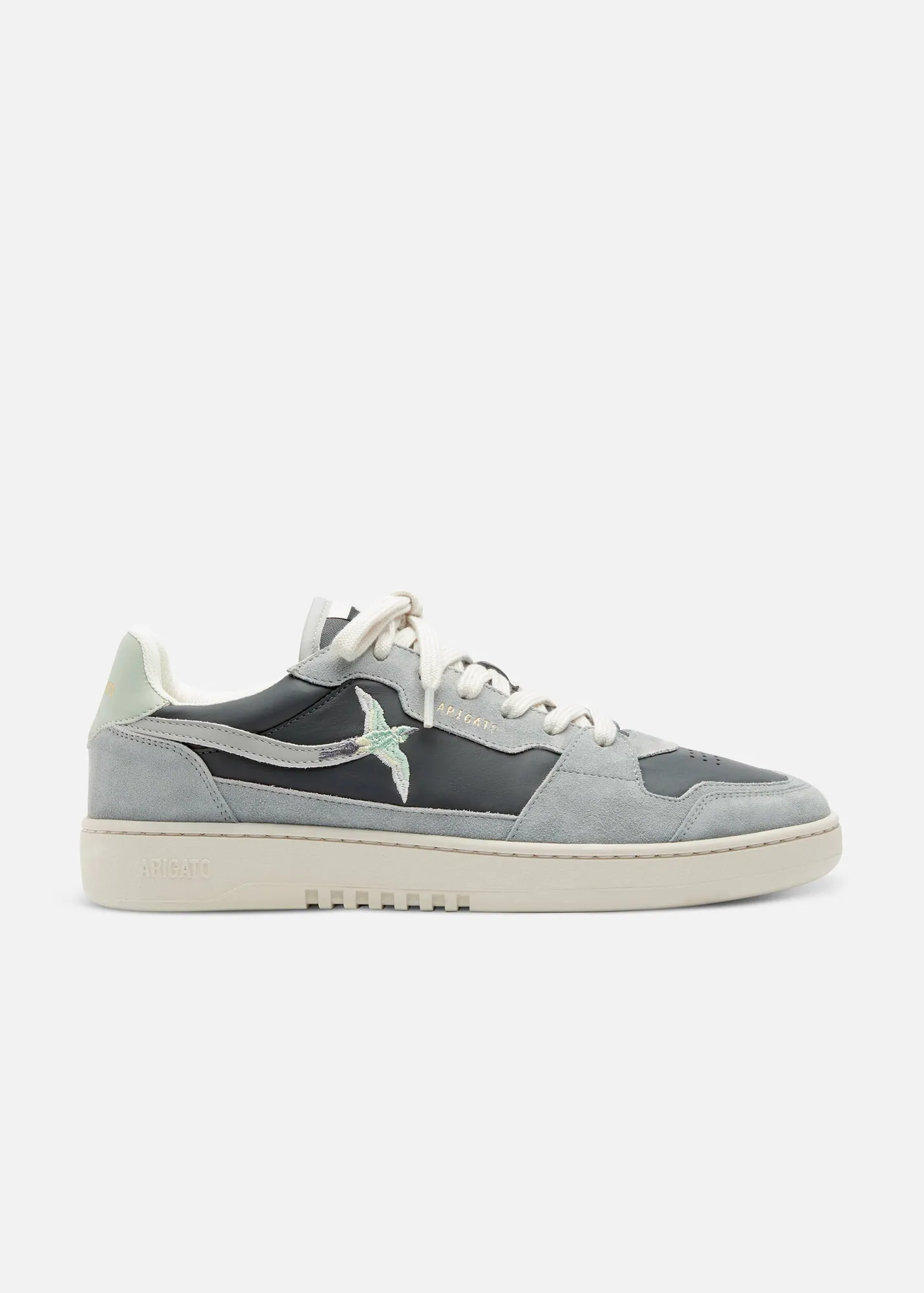Dice Lo Bee Bird Sneaker