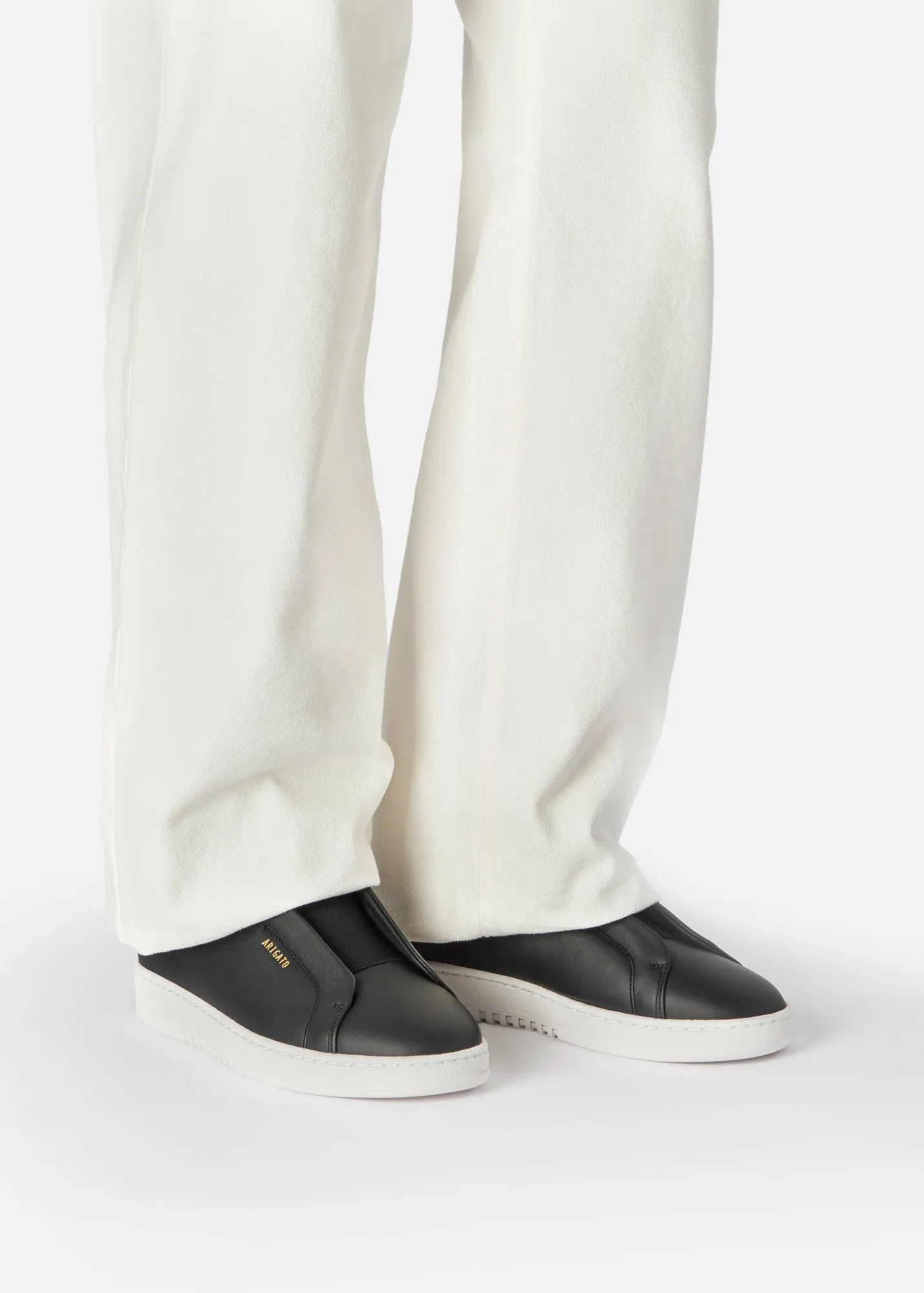 Dice Laceless Sneaker