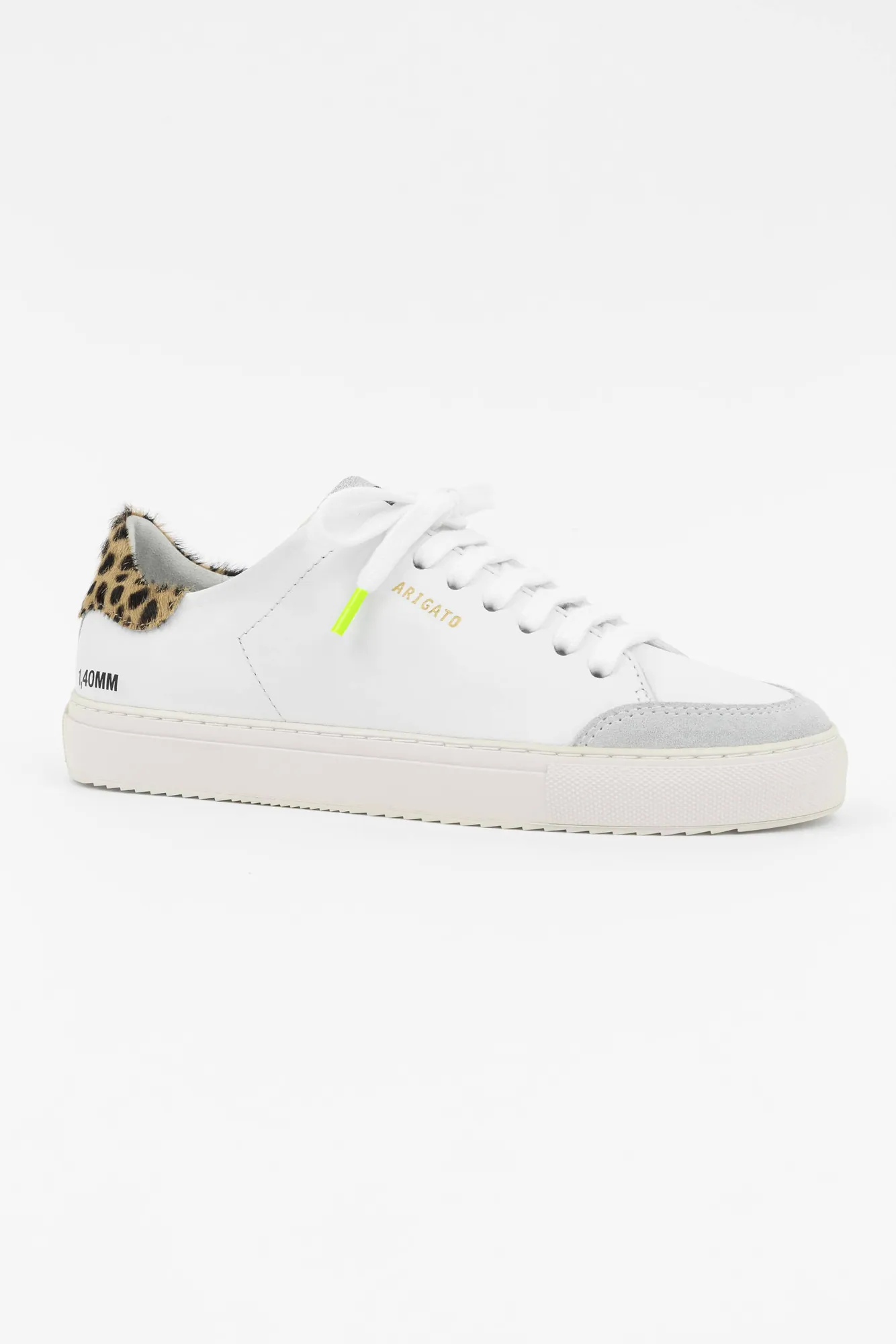 Clean 90 Triple Sneaker