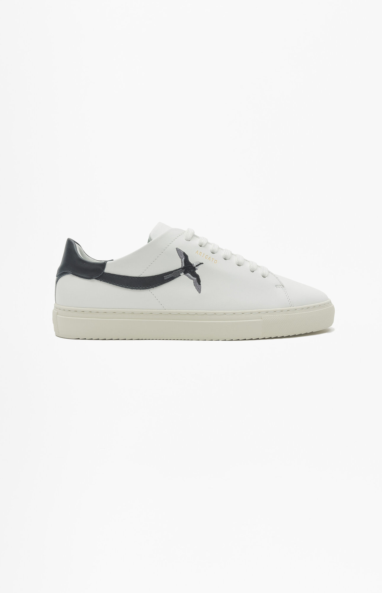 Clean 90 Stripe B Bird Sneaker