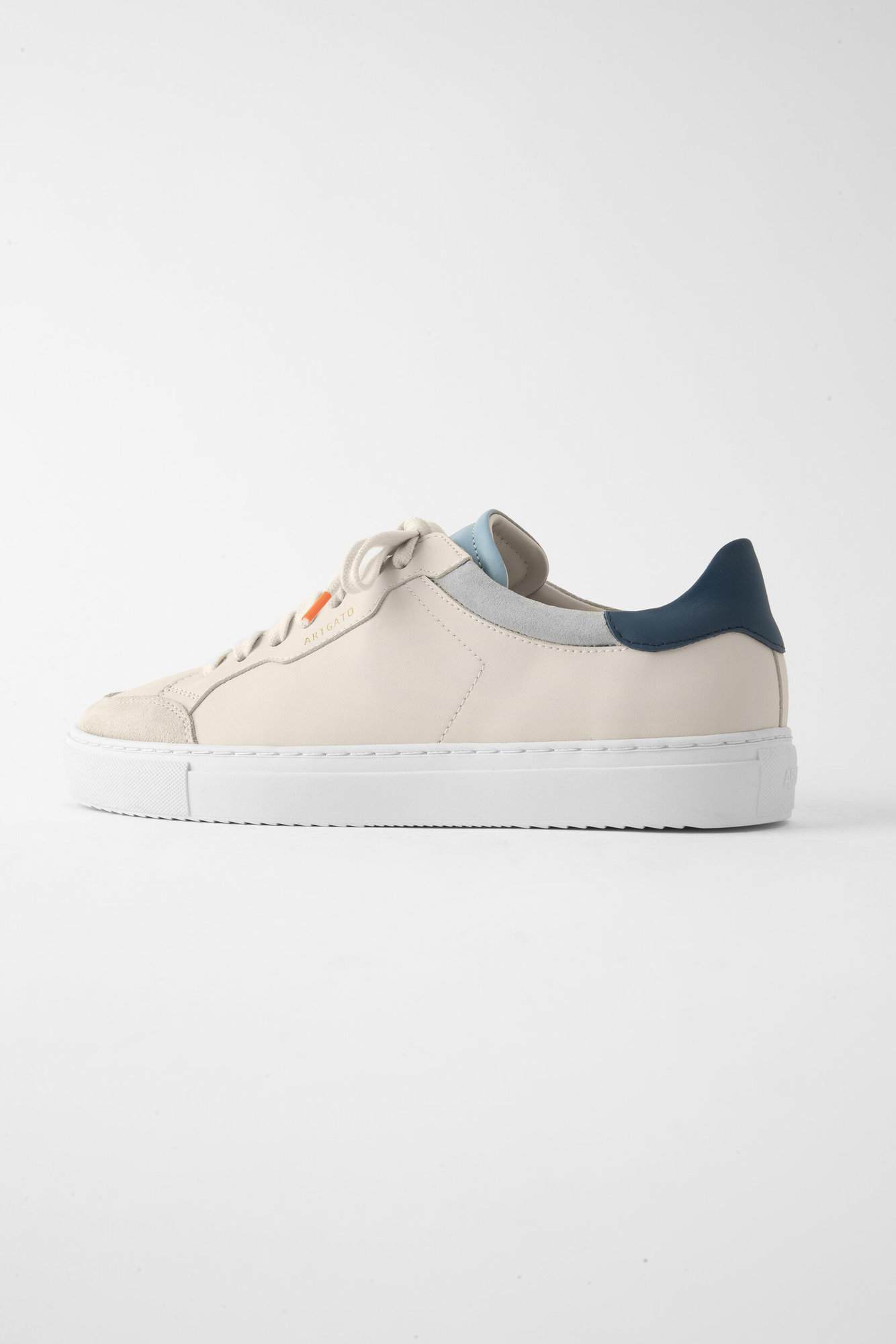 Clean 180 Sneaker