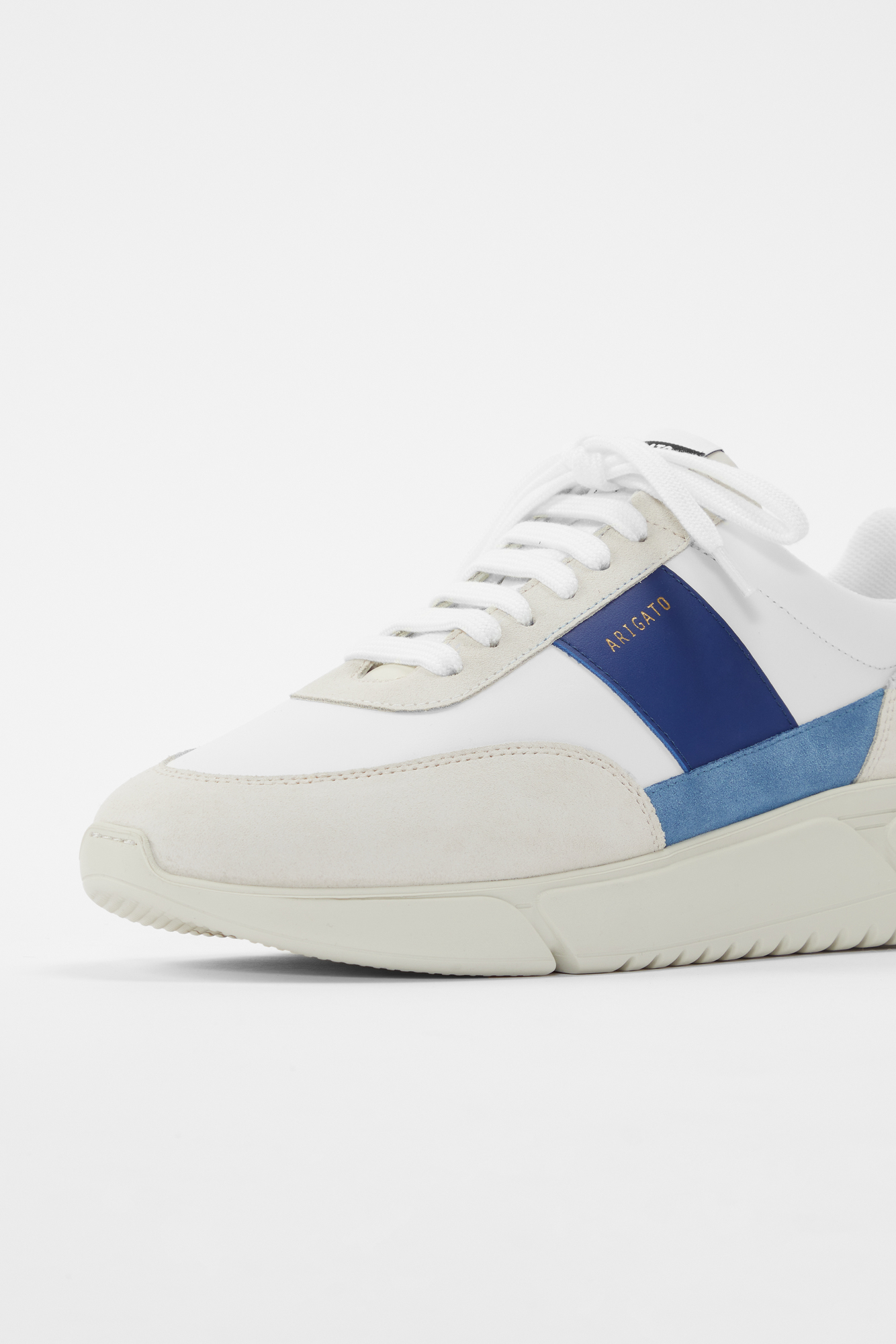 Genesis Vintage Runner