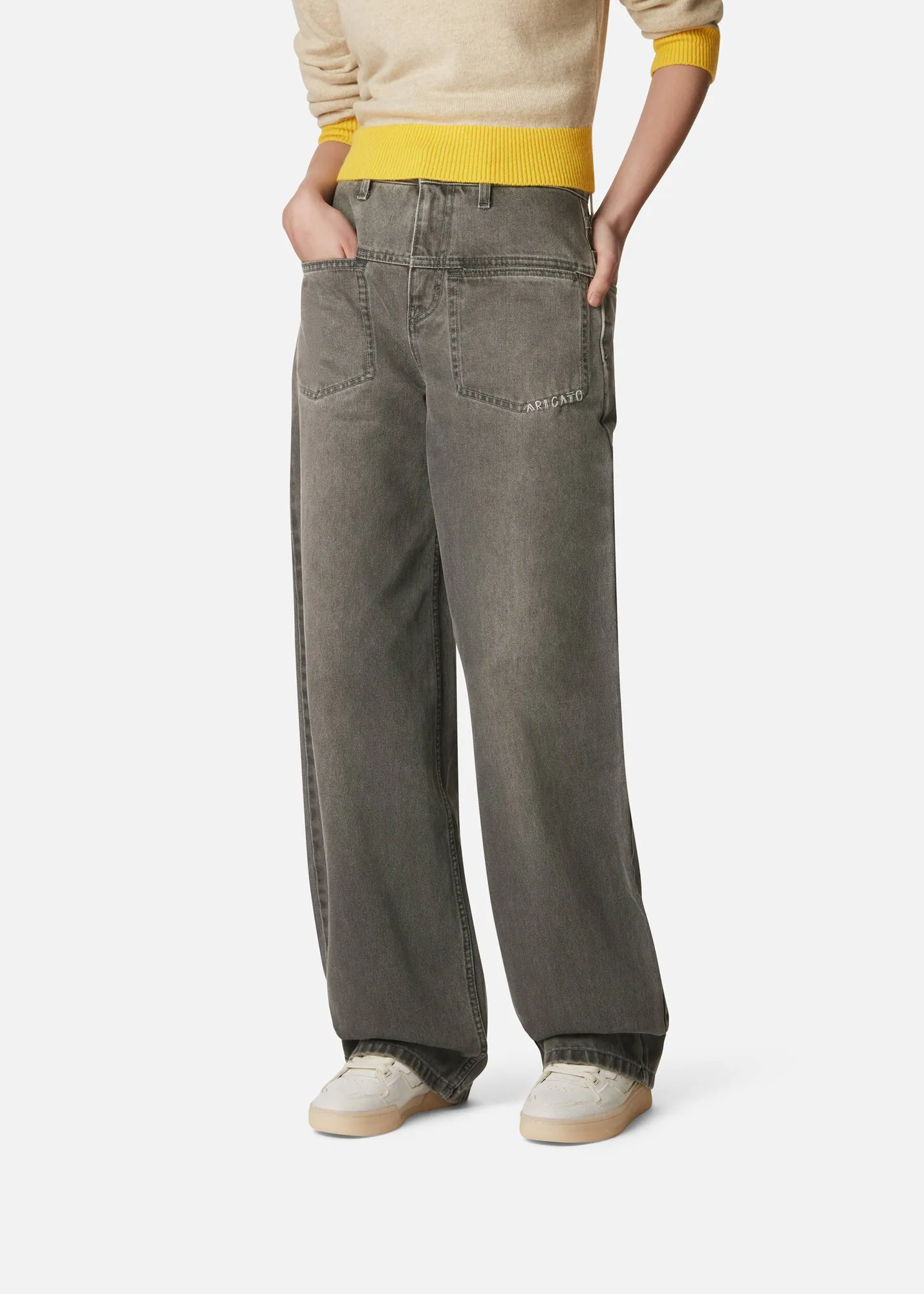 Clay Crackled Sneaker