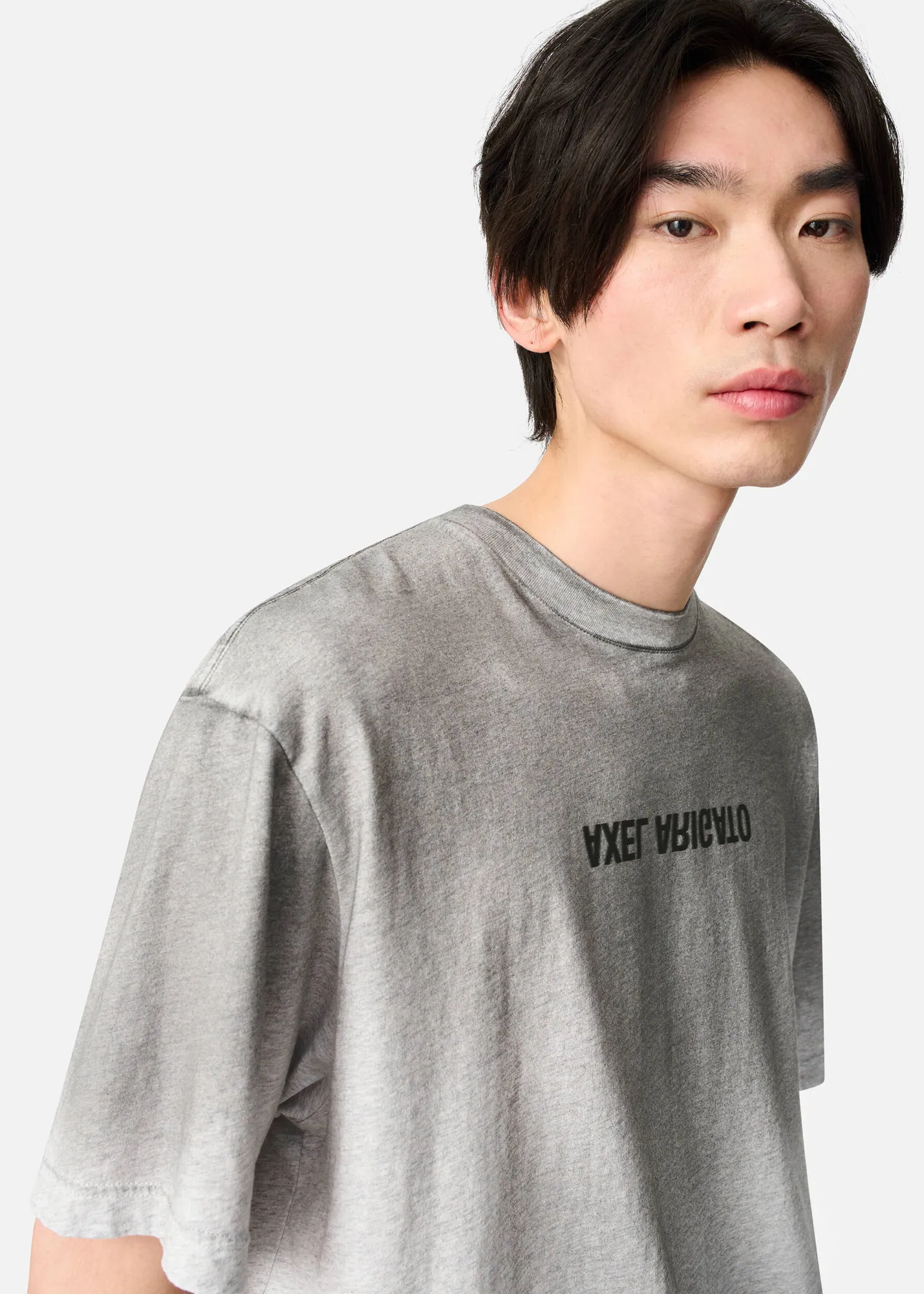 DISTORT LIGHT T-SHIRT