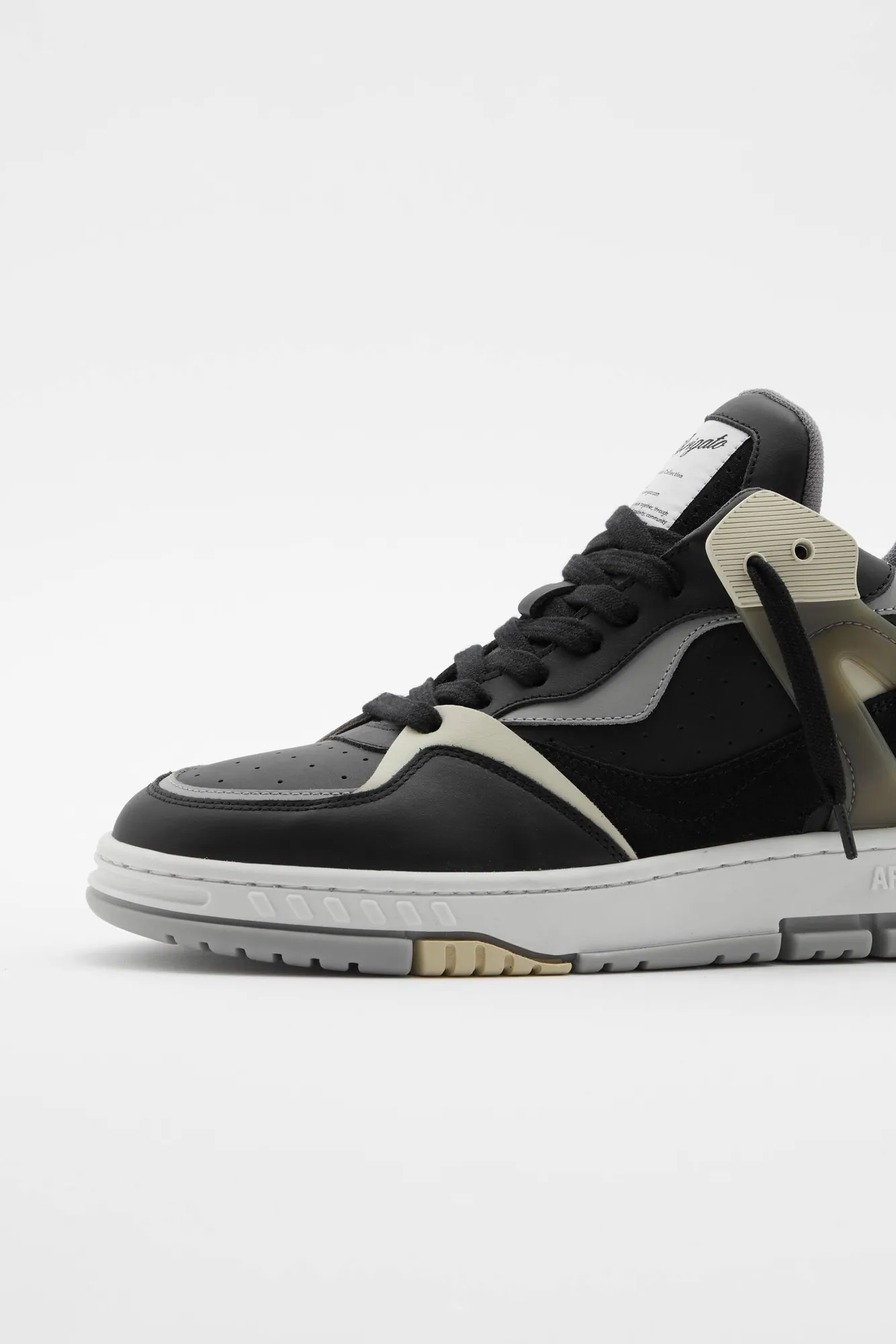 Astro Sneaker