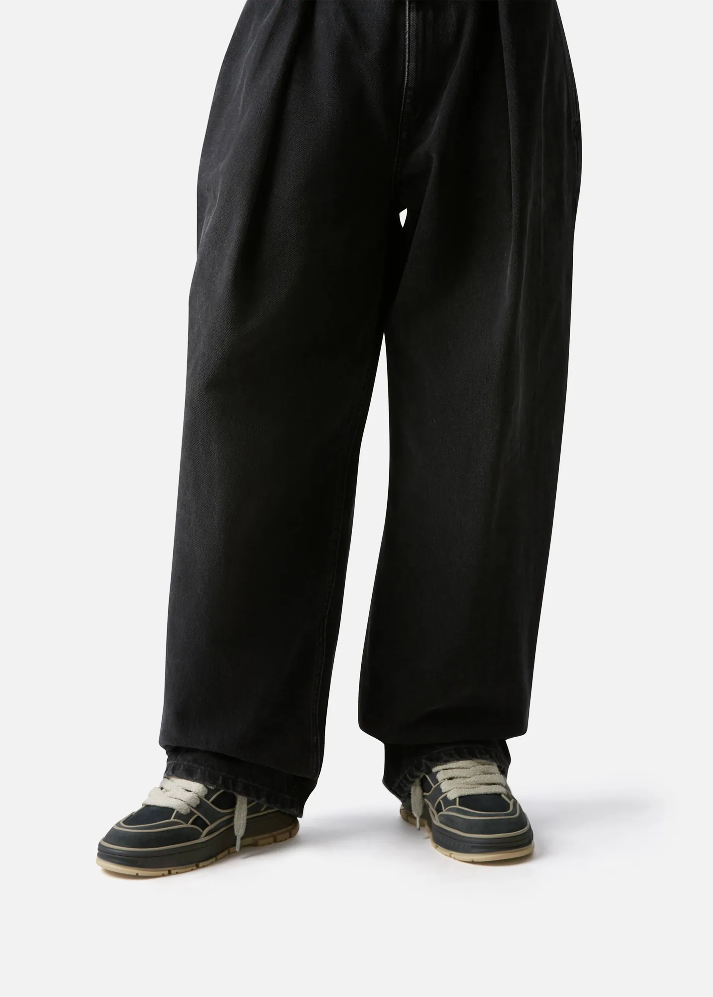 Area Lo Sneaker