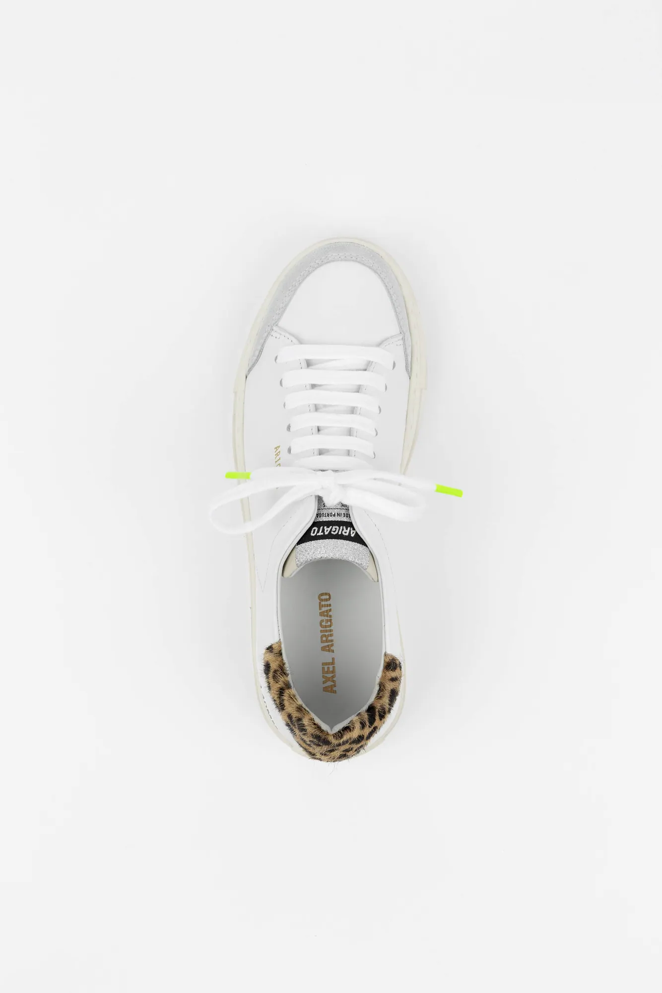 Clean 90 Triple Sneaker
