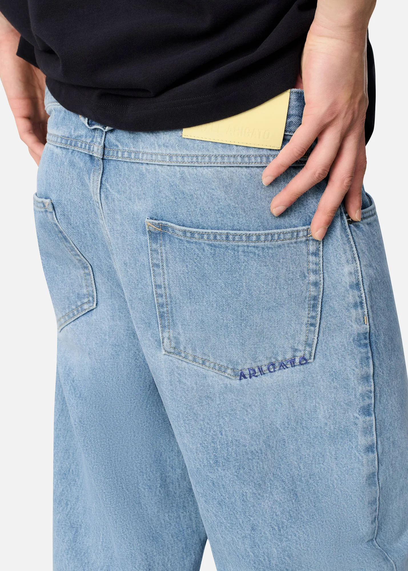 Zine Relaxed-Fit Jeans