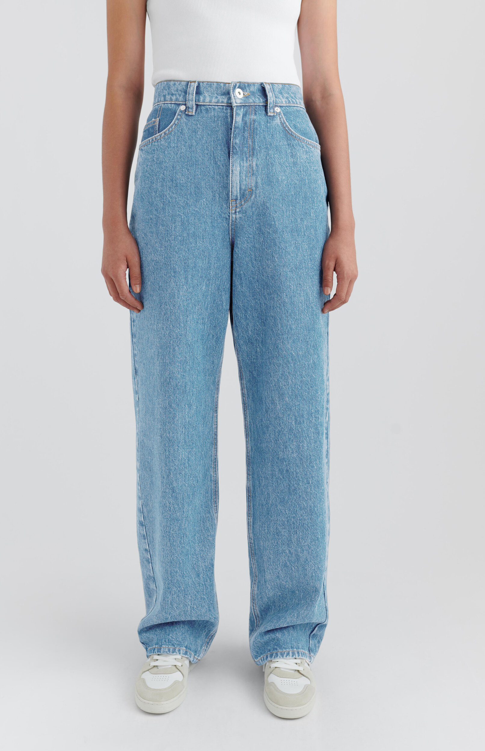 AXEL ARIGATO - Sly Mid-Rise Jeans